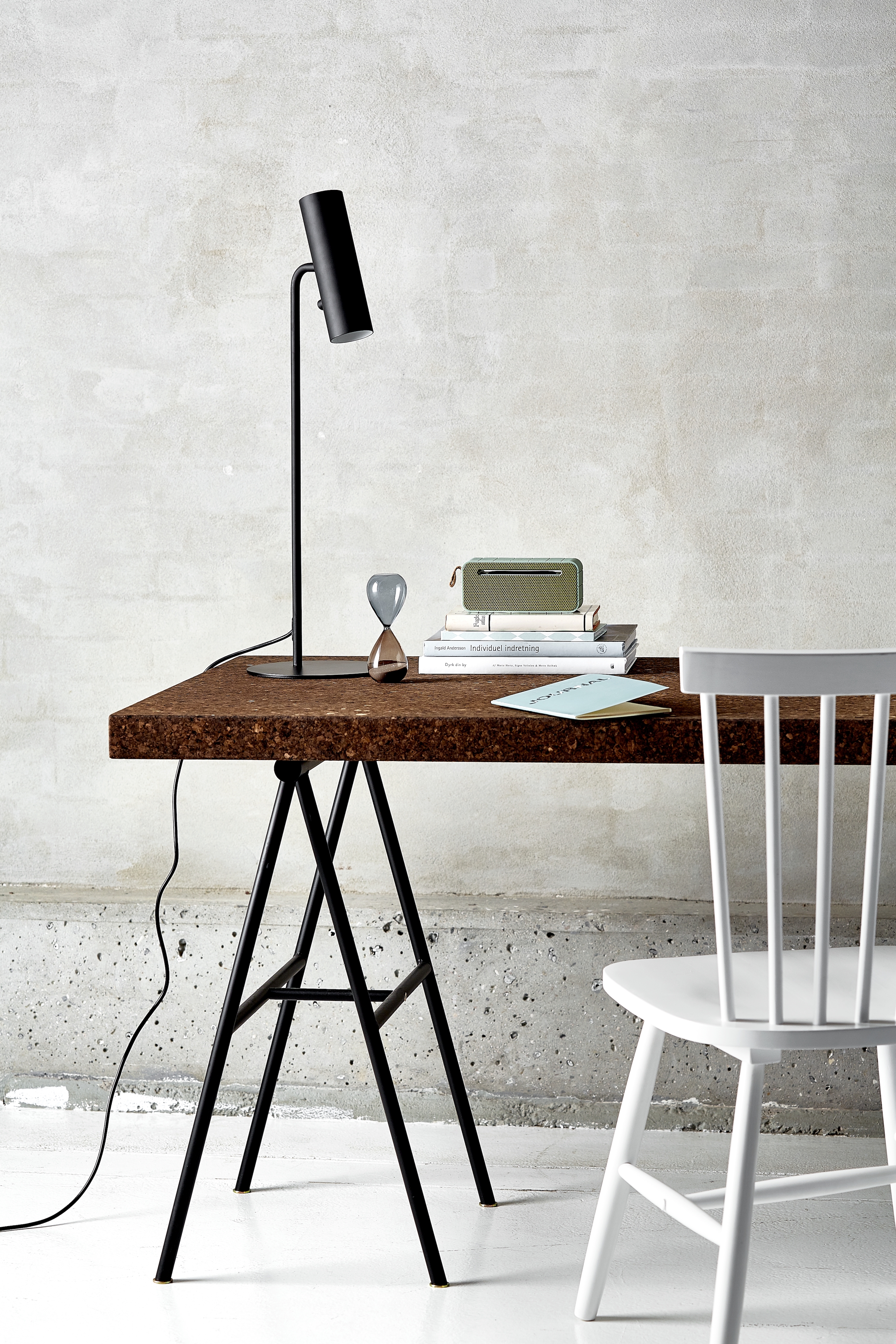 Design For The People MIB 6 Tischlampe Schwarz