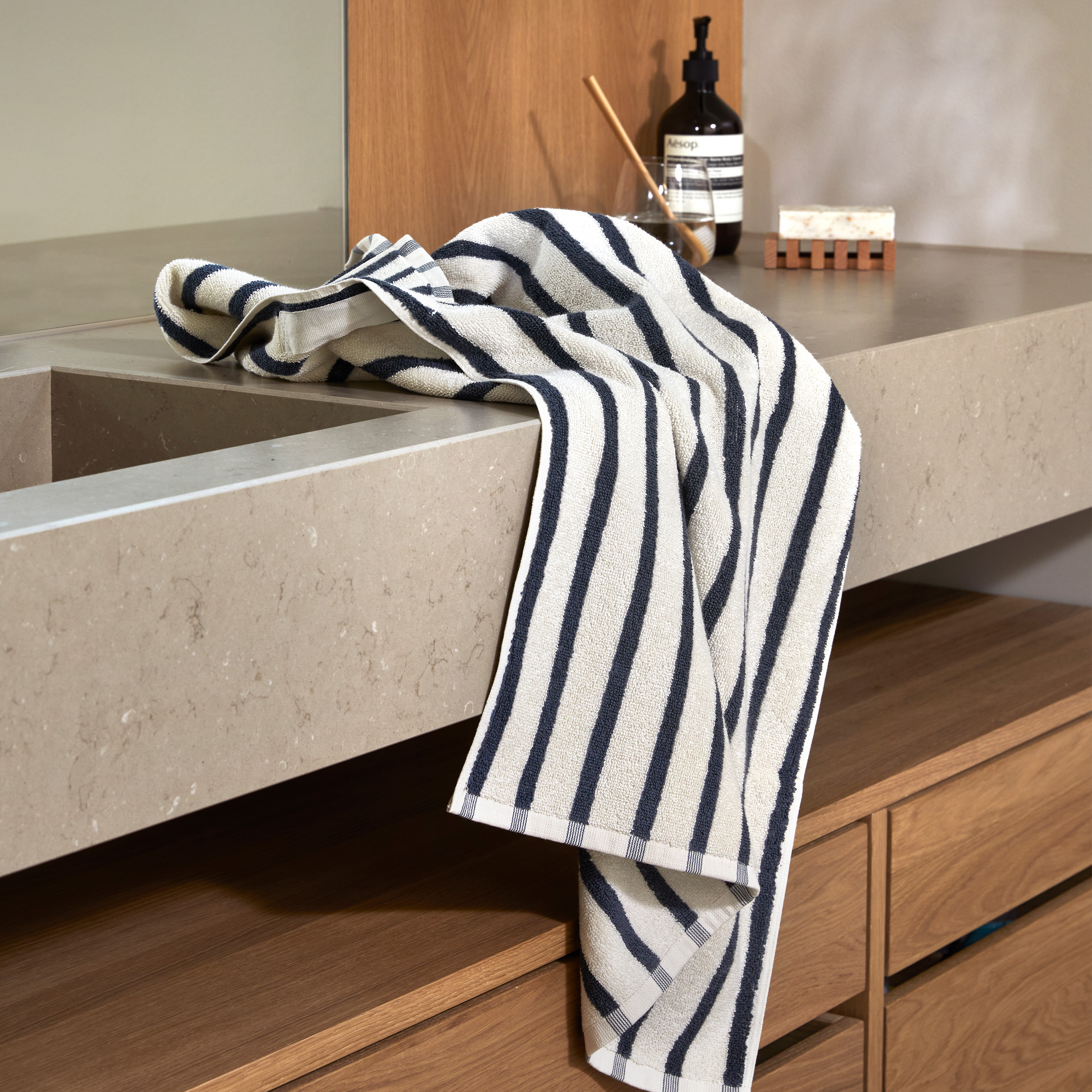 Høie Everyday Stripe Handduk Blå 50x90