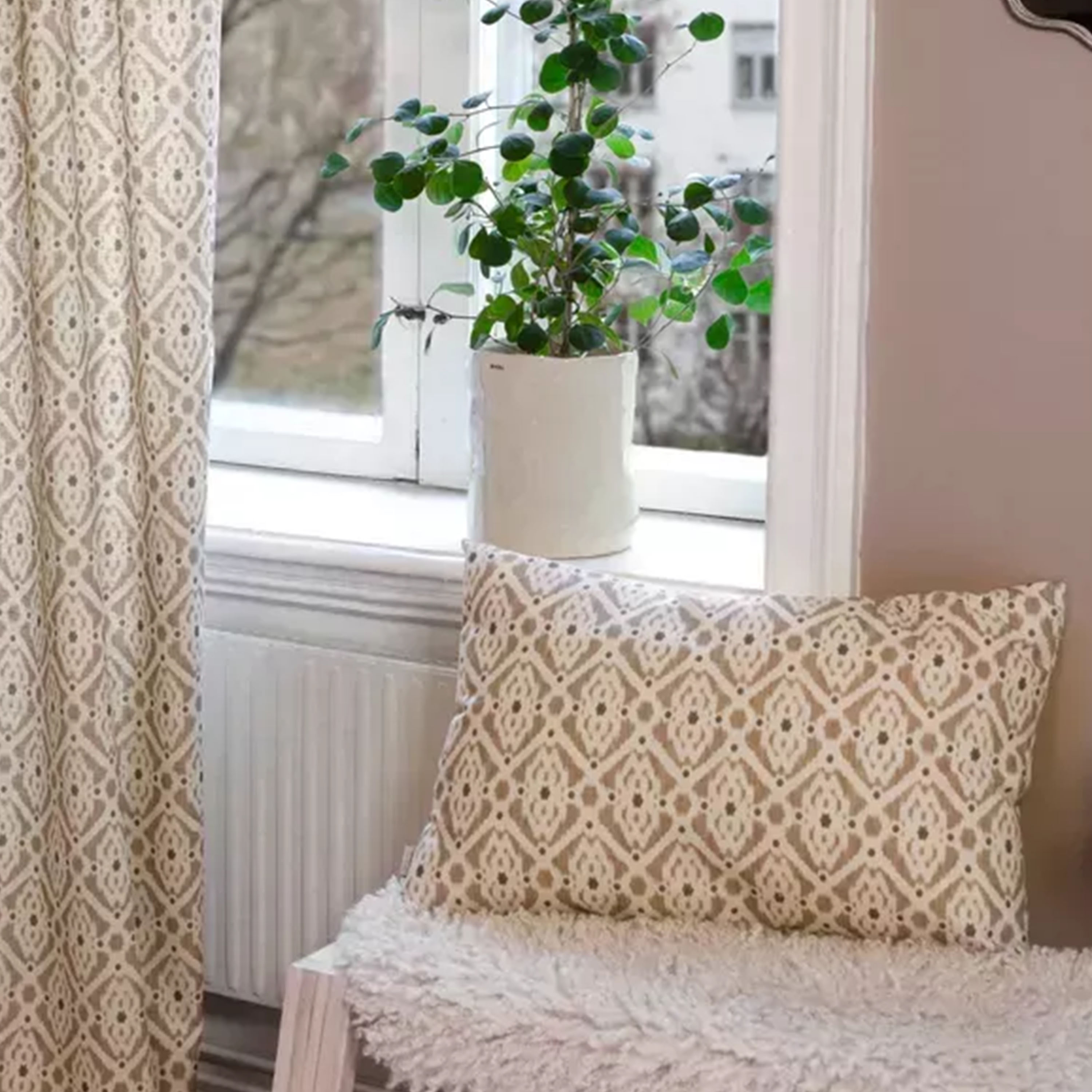 Ikat Decorative Cushion Beige 40x60