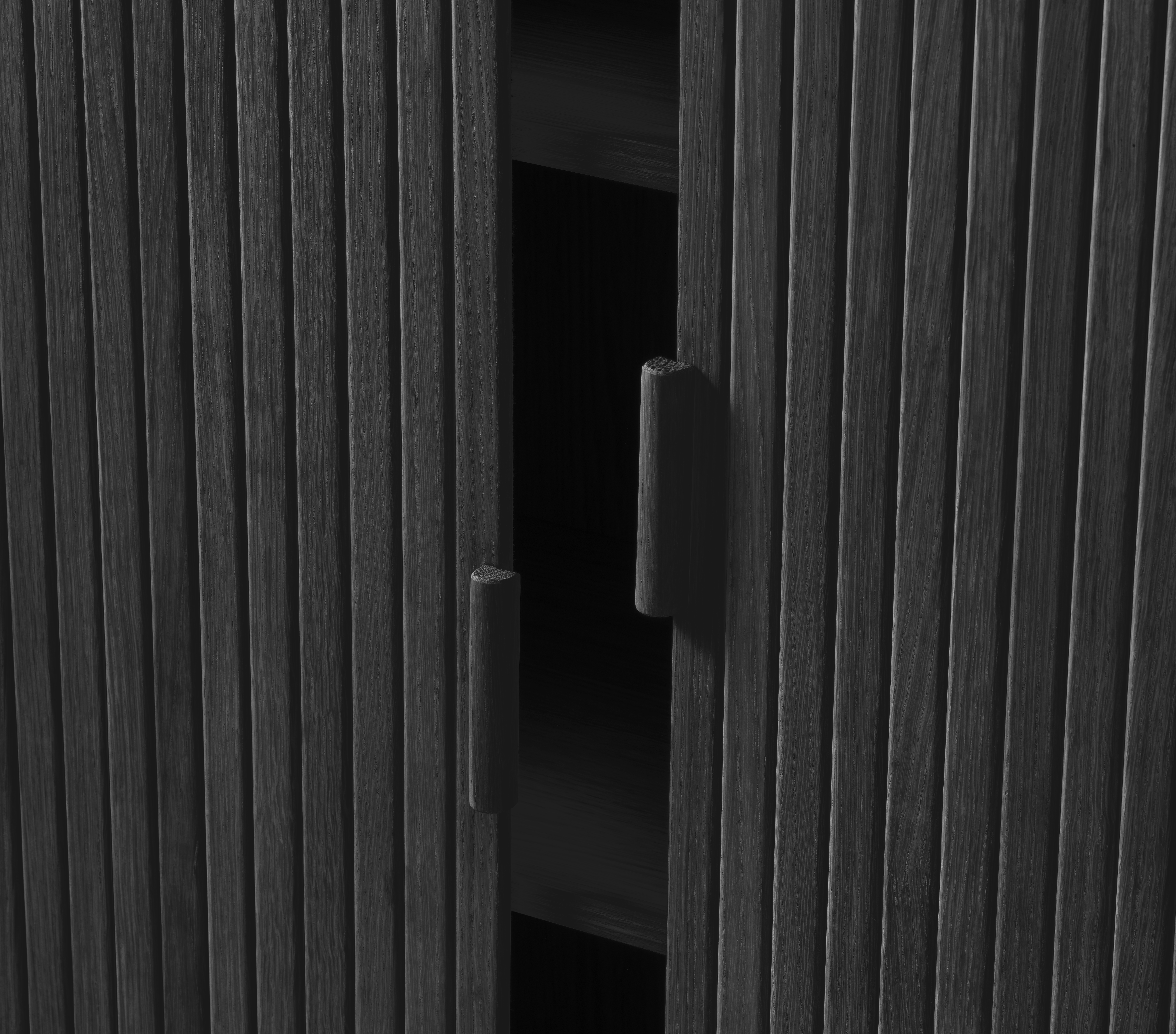 Nordic Home Tindra Skåp Black Oak 113cm