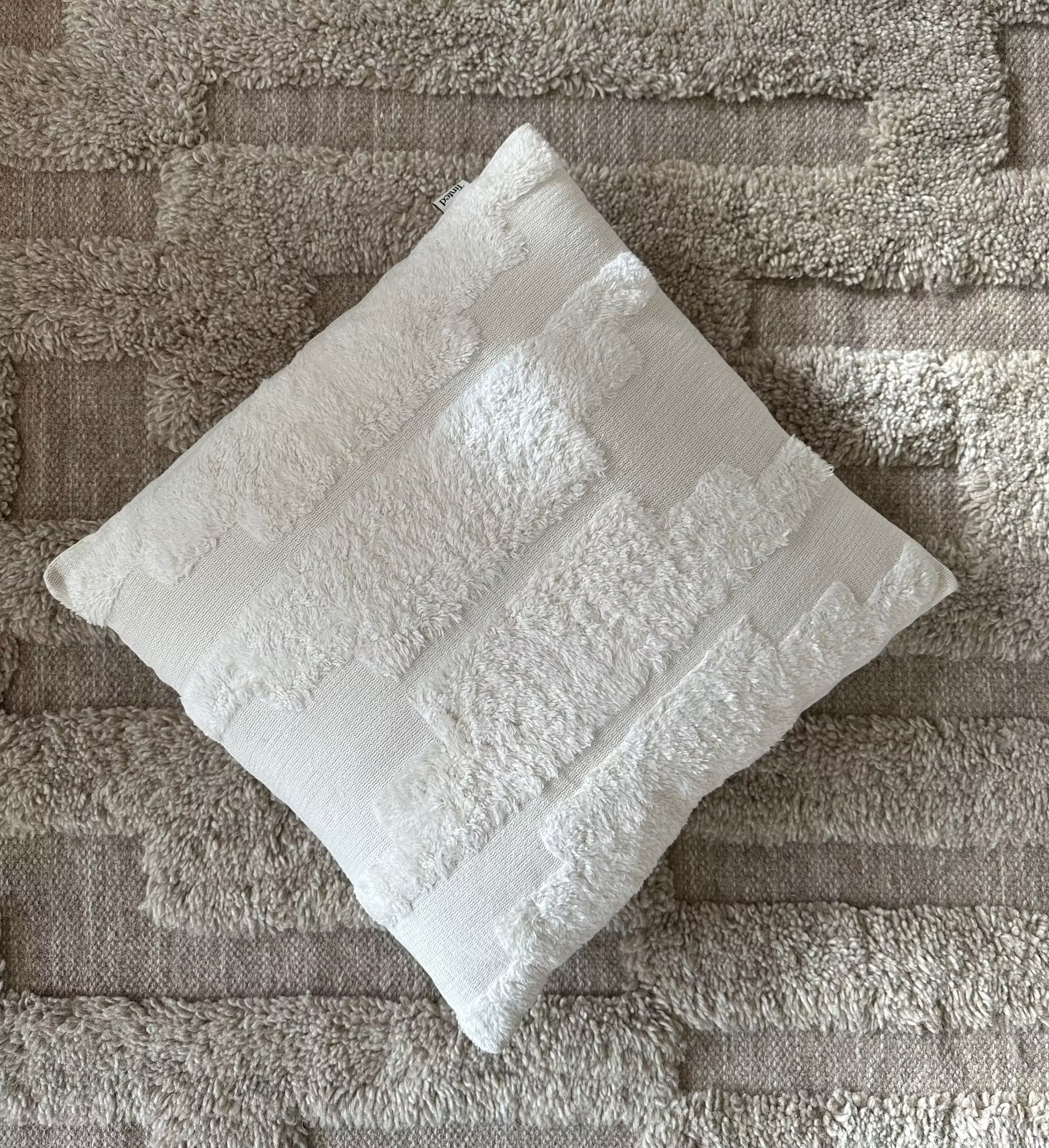 Tinted Keller Prydnadskudde Offwhite 50x50