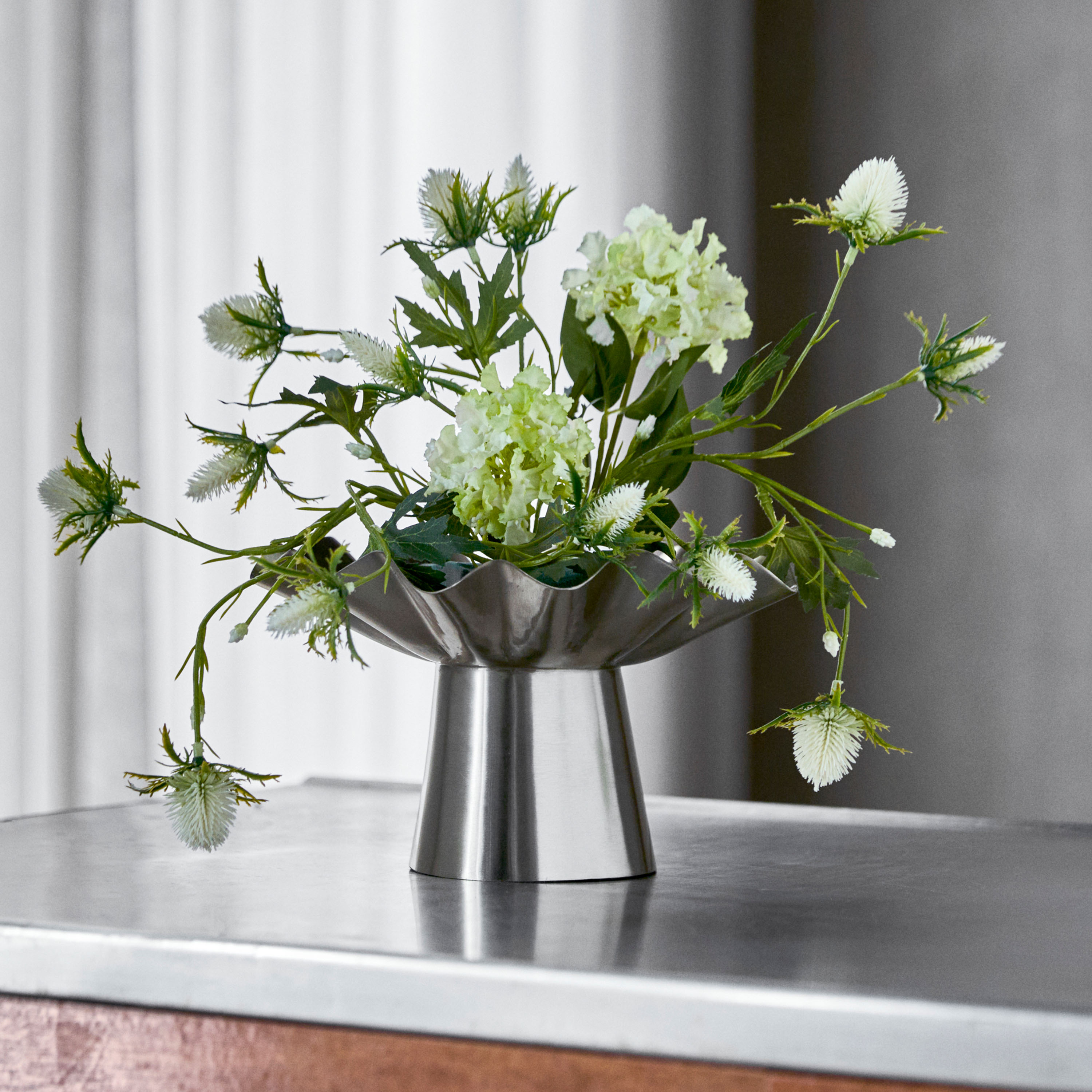 House Doctor Flood Stativ Silver Finish