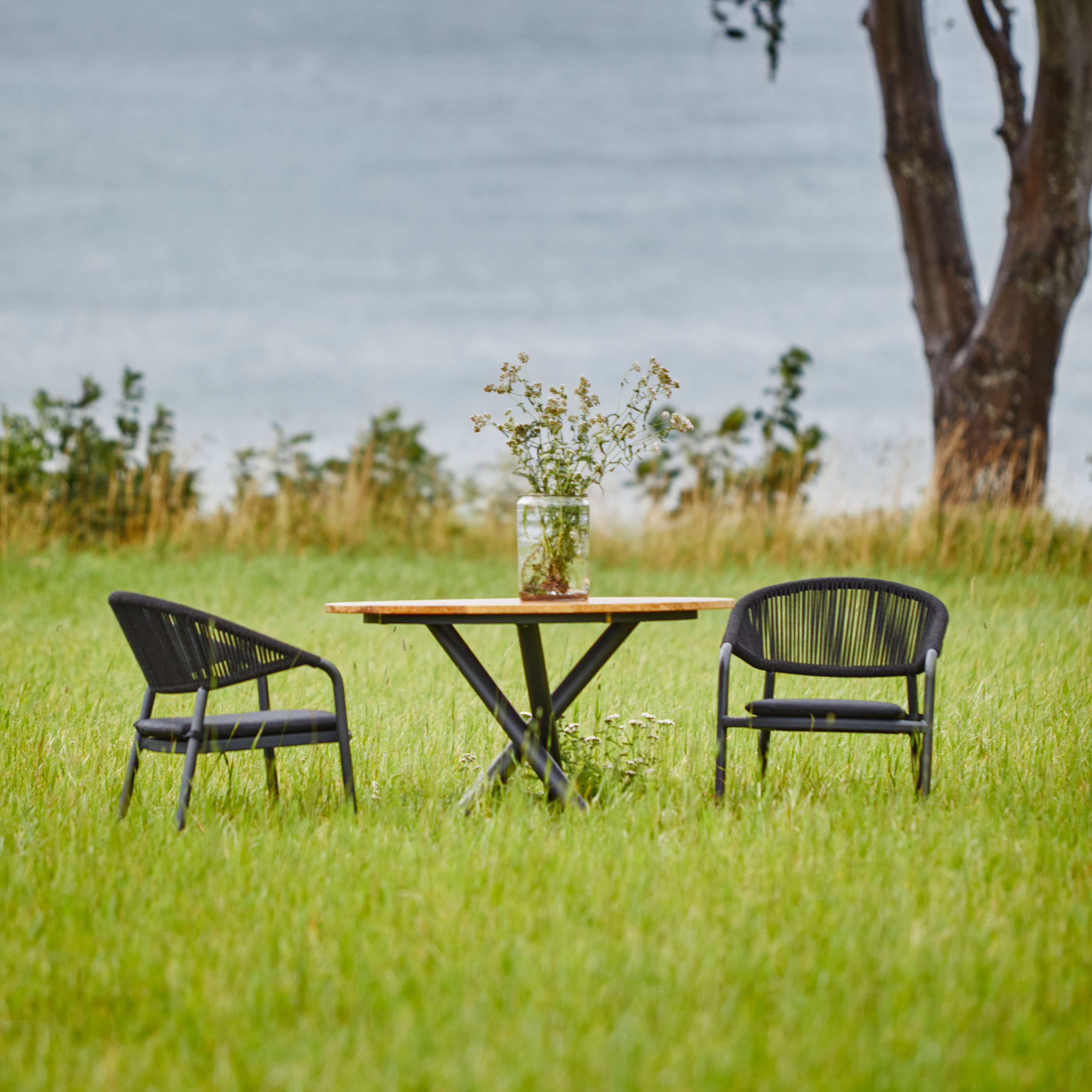 Hillerstorp Ekeryd Bord Teak Ø110