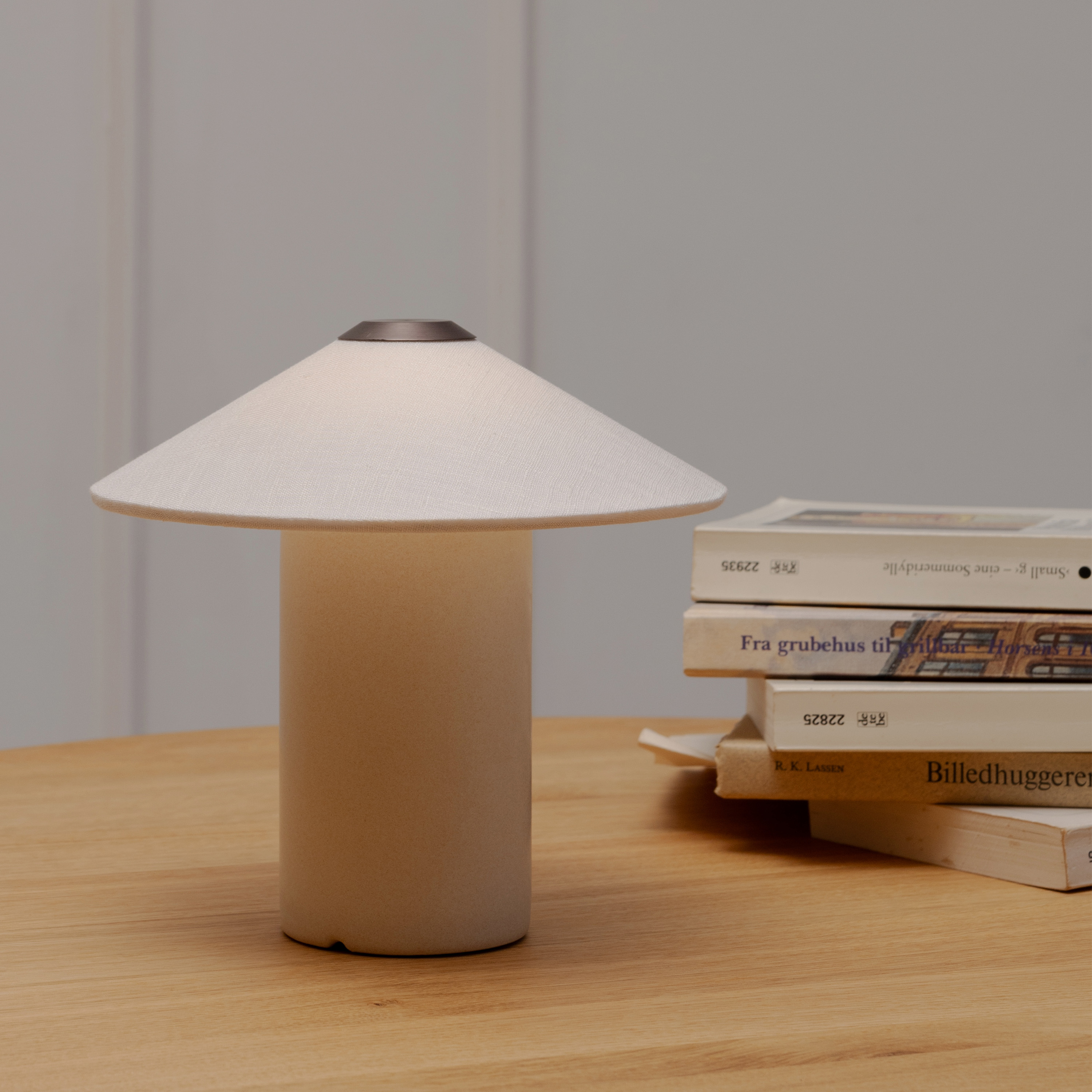 LYFA Futé Tragbare Tischleuchte 17cm