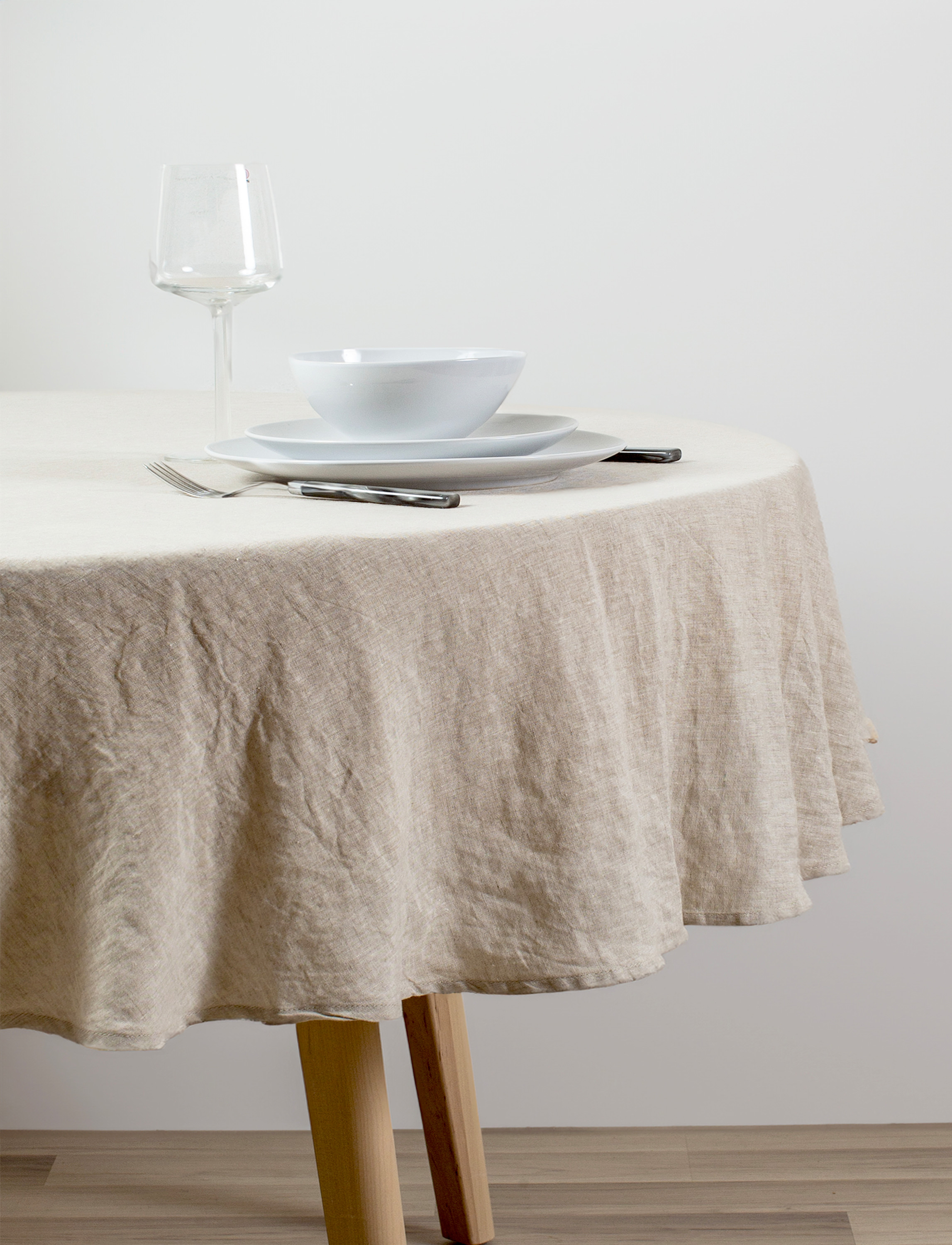 Himla Sunrise Duk Linne Oatmeal Ø160