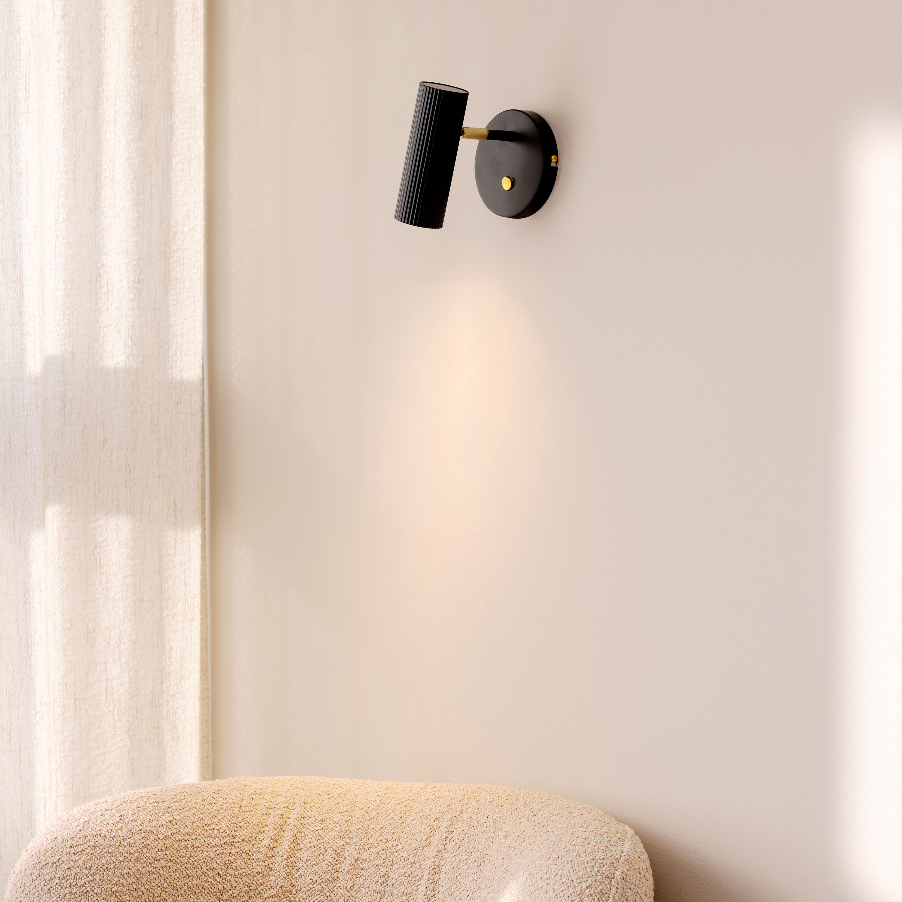 Globen Lighting Hubble Vägglampa Svart