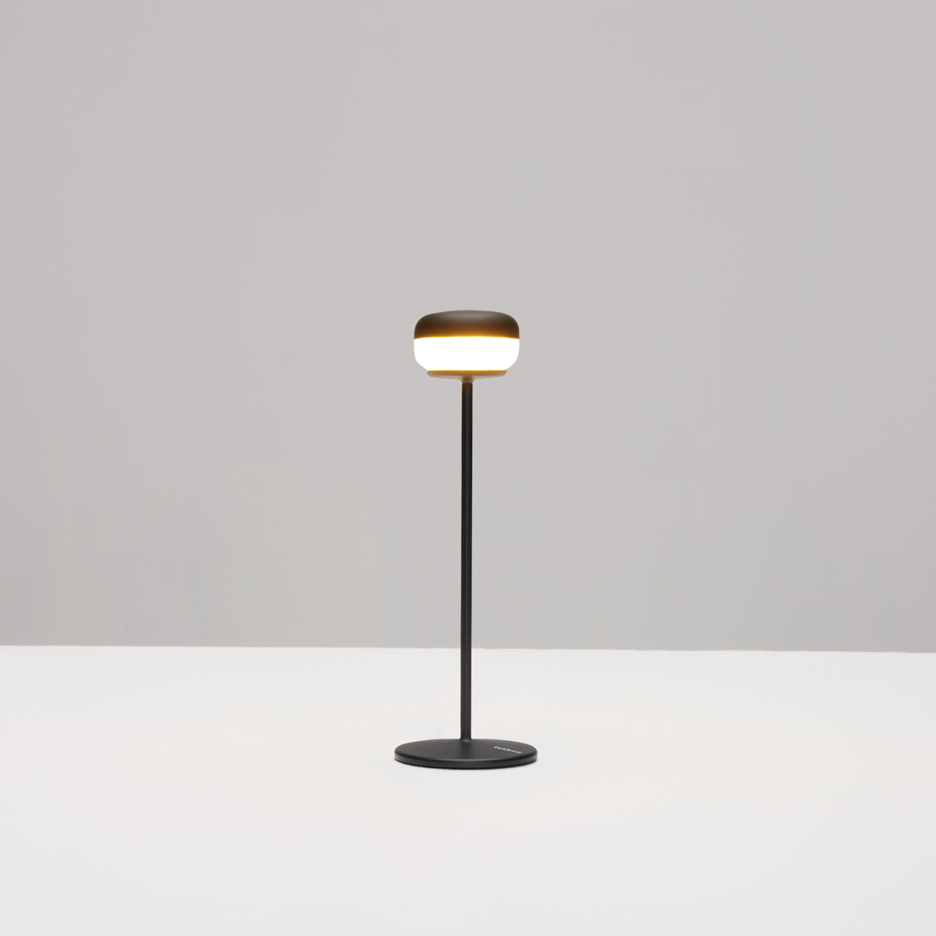 Fatboy Cheerio Bordslampa Portabel Anthracite