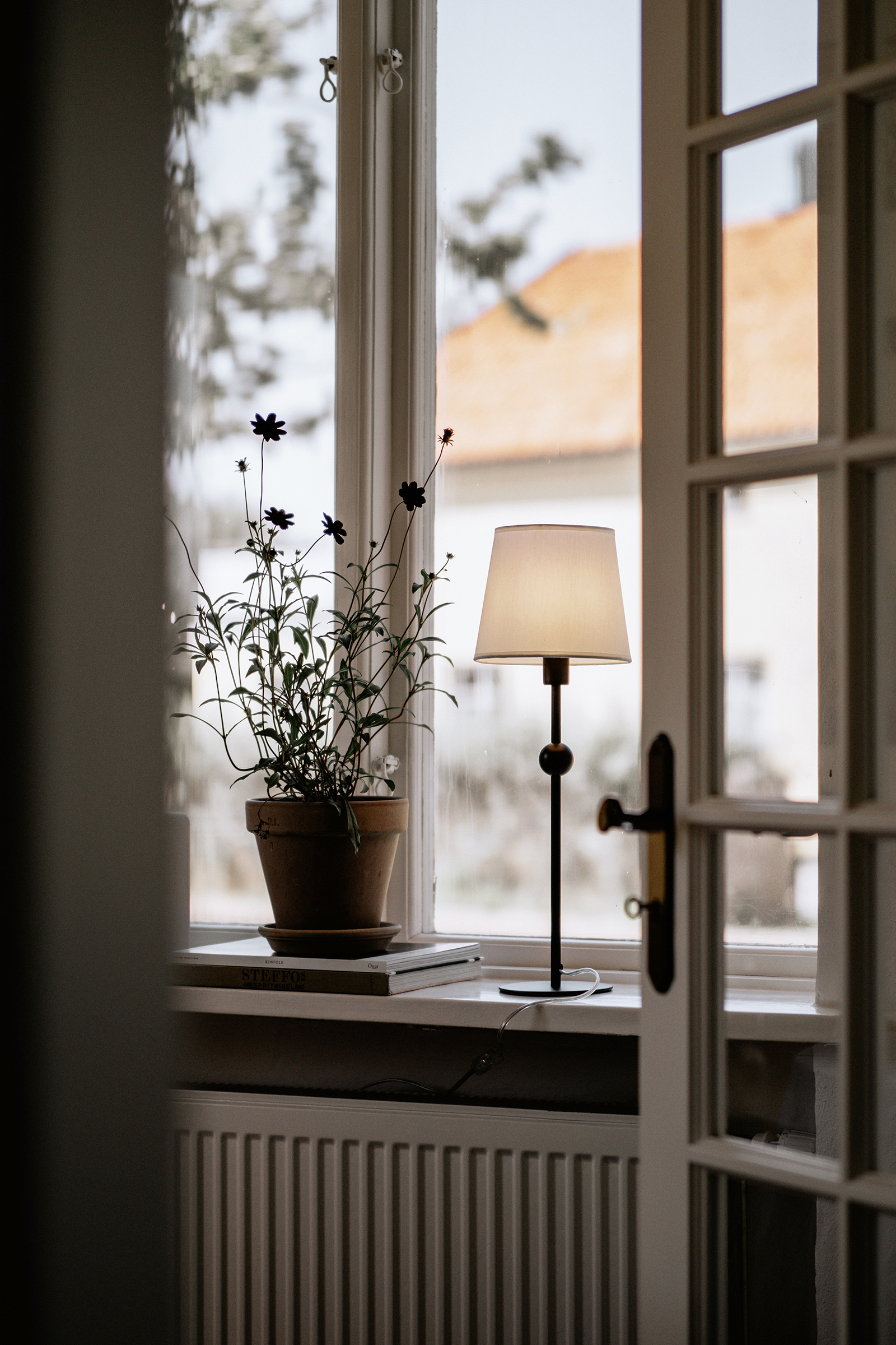 Globen Lighting Astrid Lampenfuß Schwarz 41