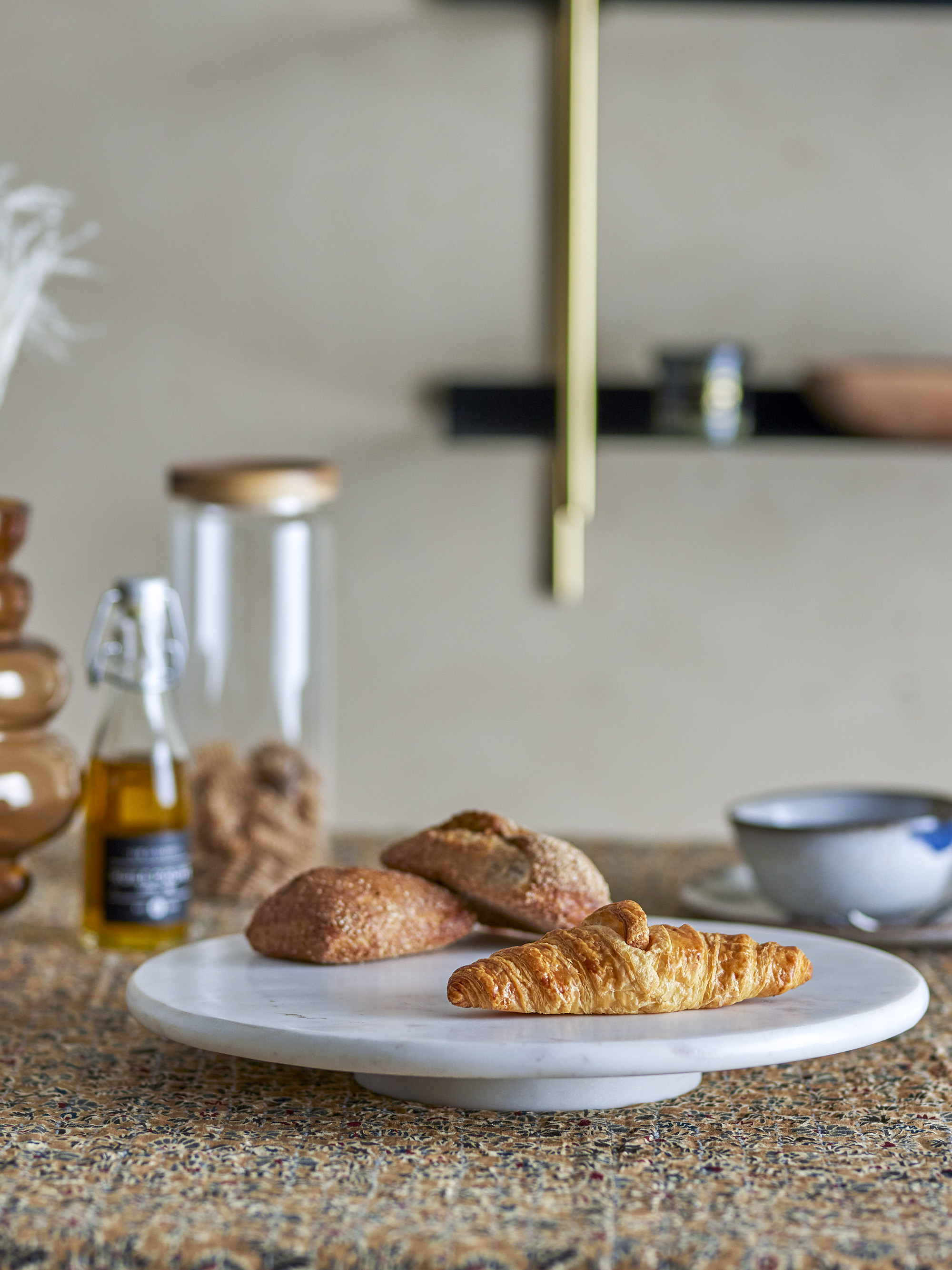 Bloomingville Ellin Roterbar Tablett aus weißem Marmor Ø35,5 cm