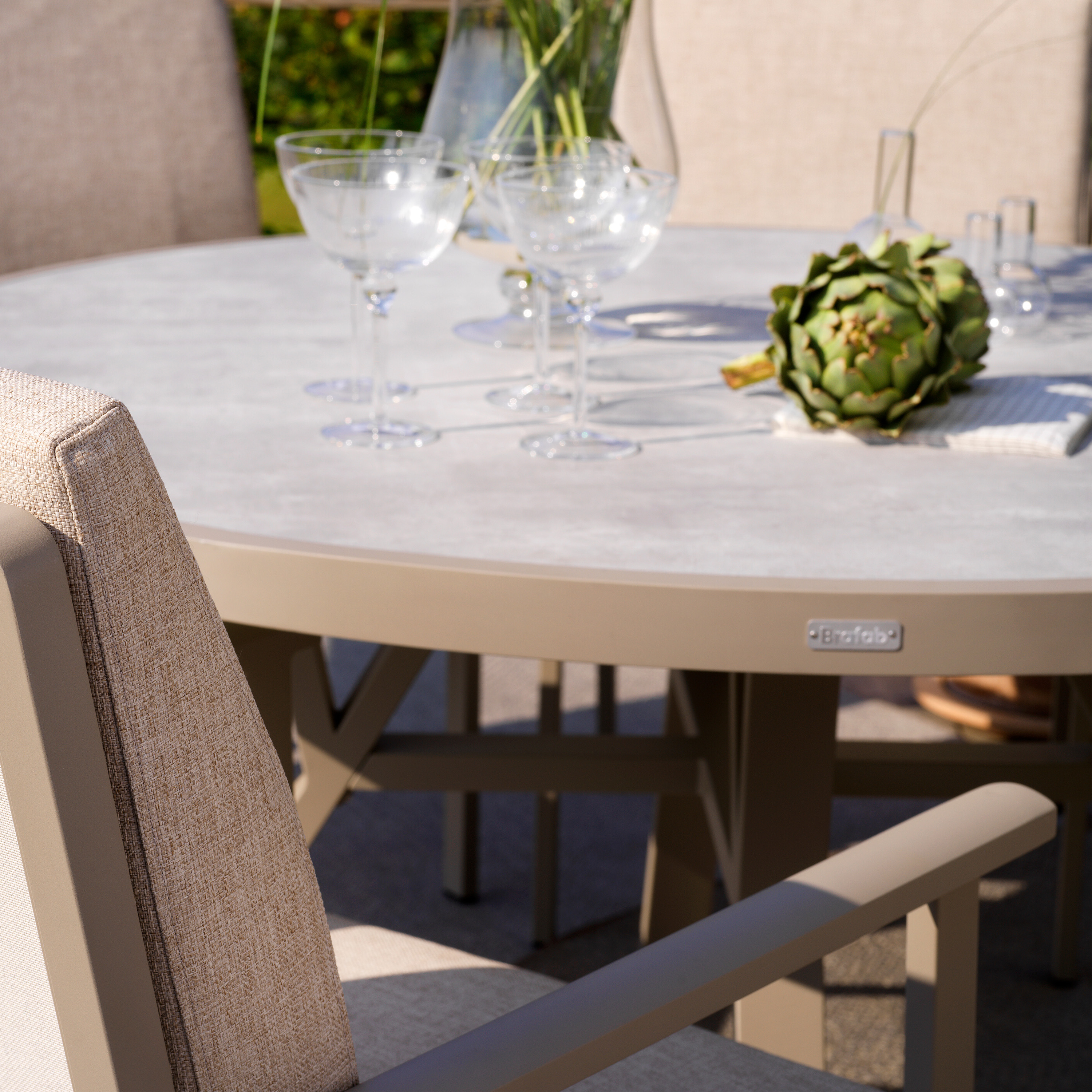 Brafab Samvaro Matbord Khaki/Sand Ø140