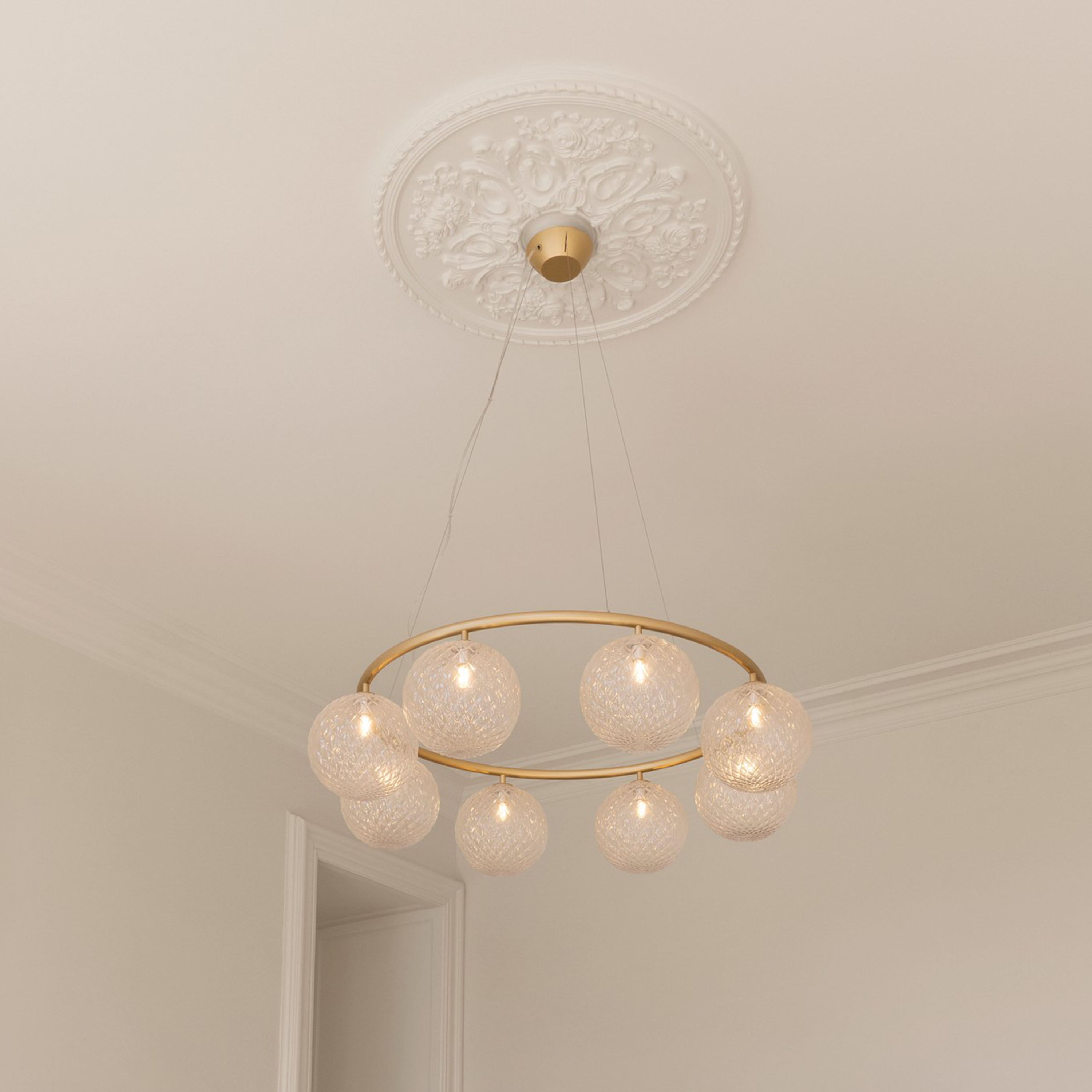 Nuura Miira 8 Circular Taklampa Brass/Optic Clear Ø100