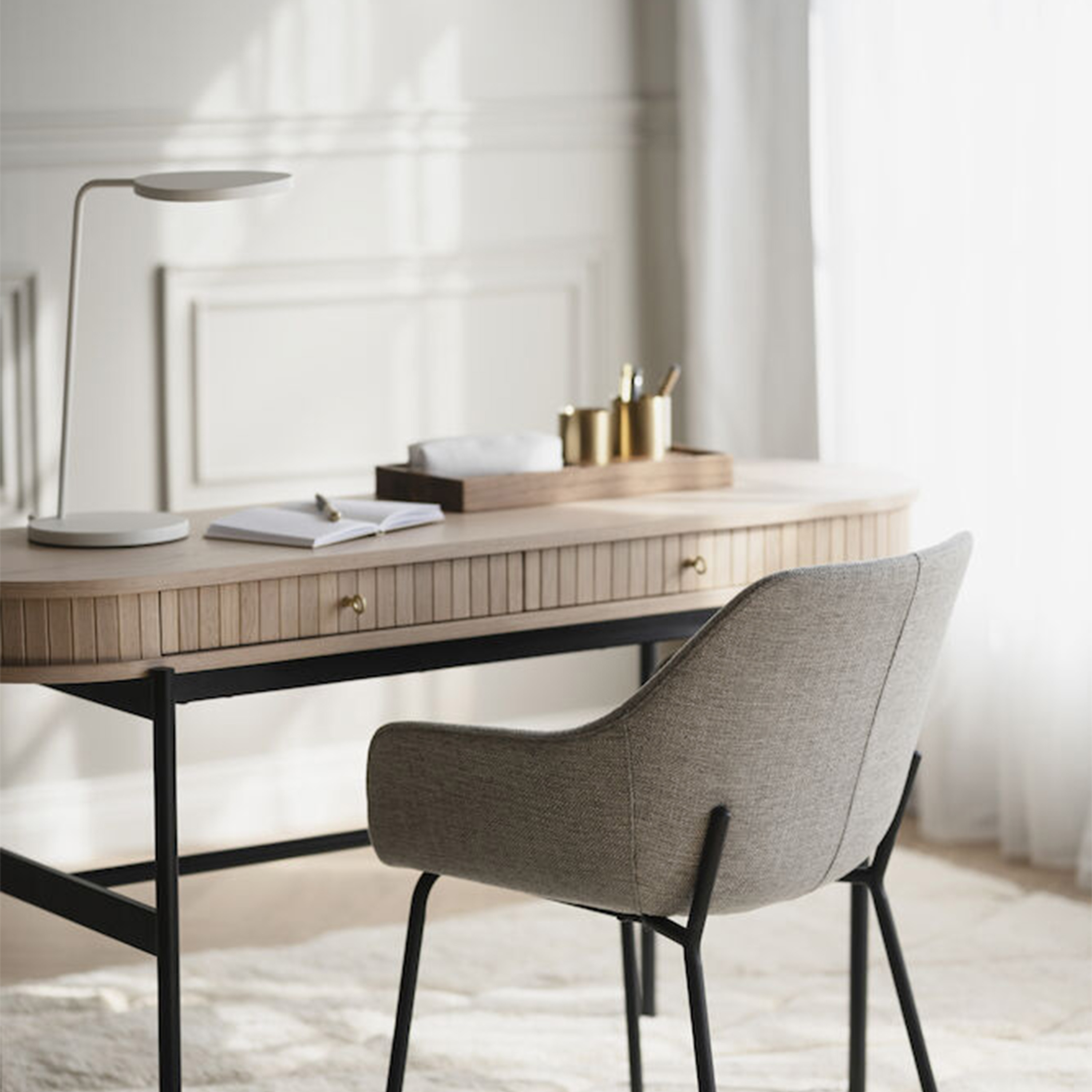 Rowico Home Haddington Konsolentisch Weiß pigmentiert/Schwarz 142cm