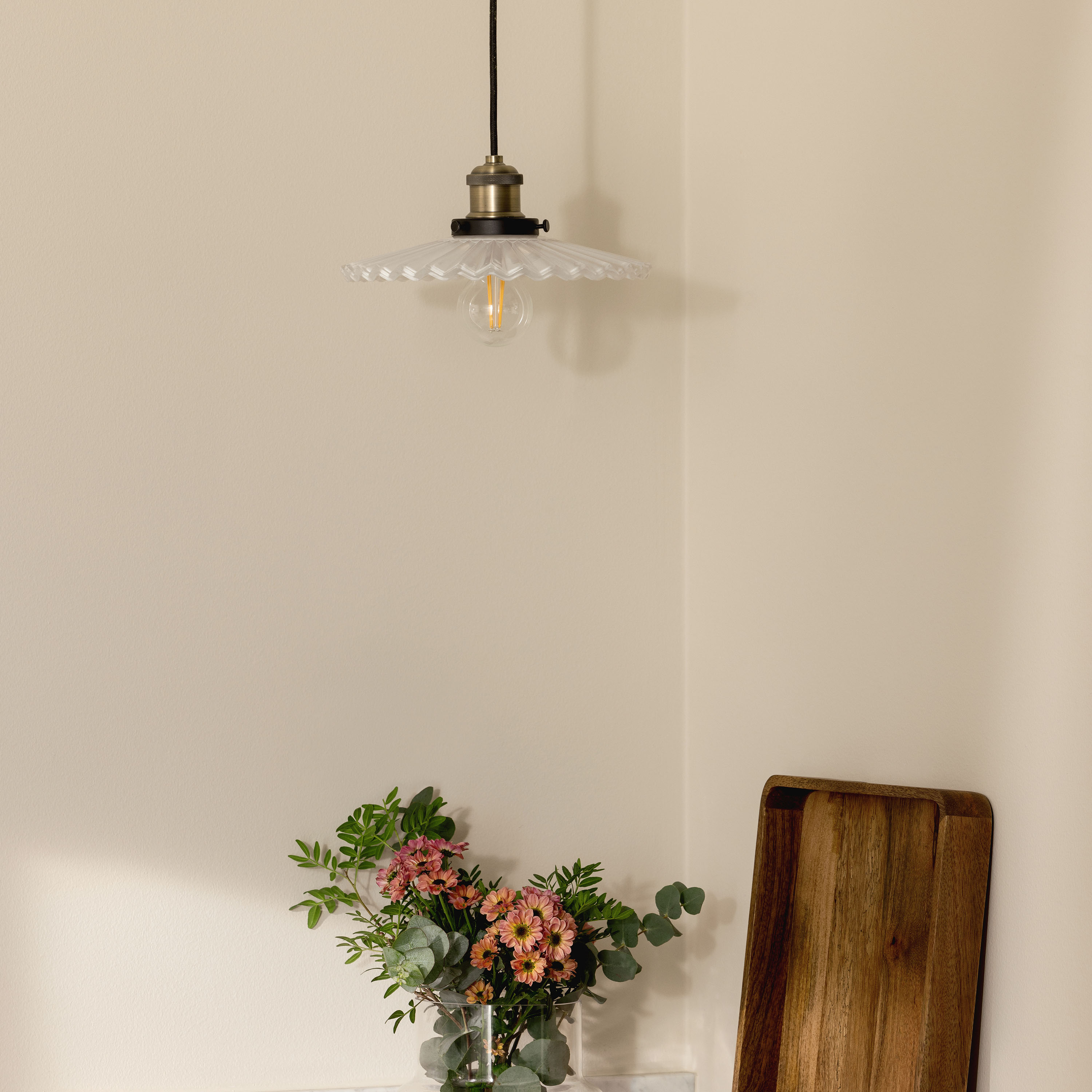 Globen Lighting Cobbler Taklampa Vit Ø25