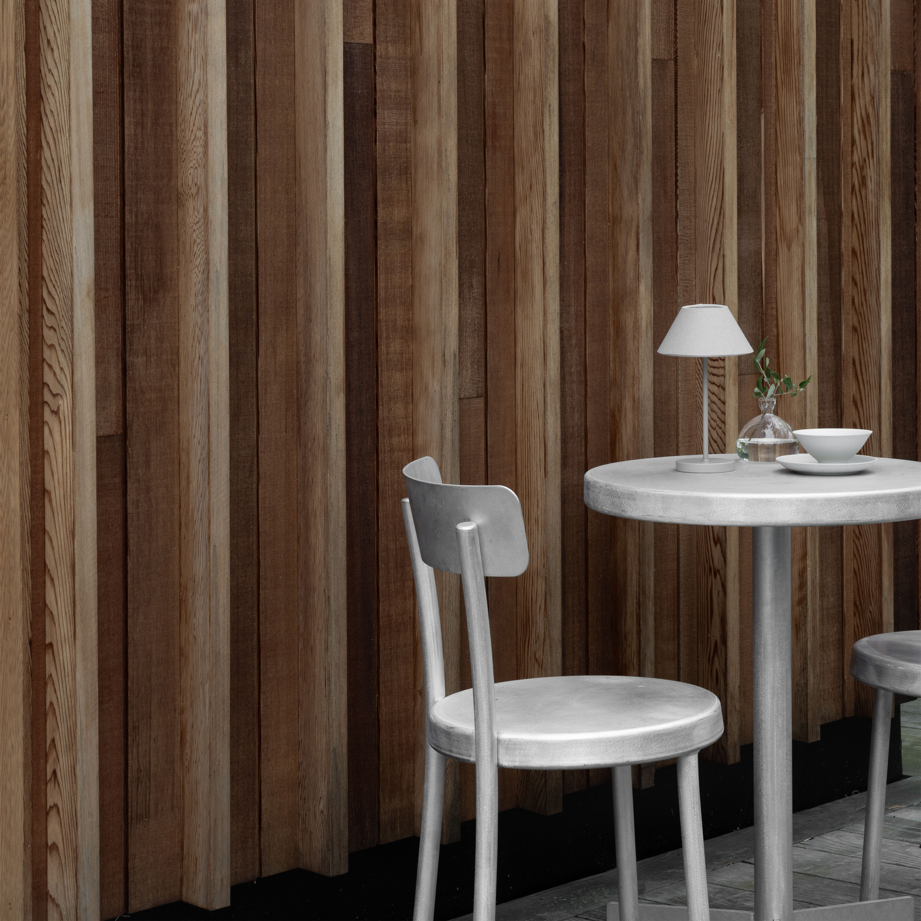 Watt &amp; Veke Teya Tragbare Tischleuchte Warm Grey 26cm