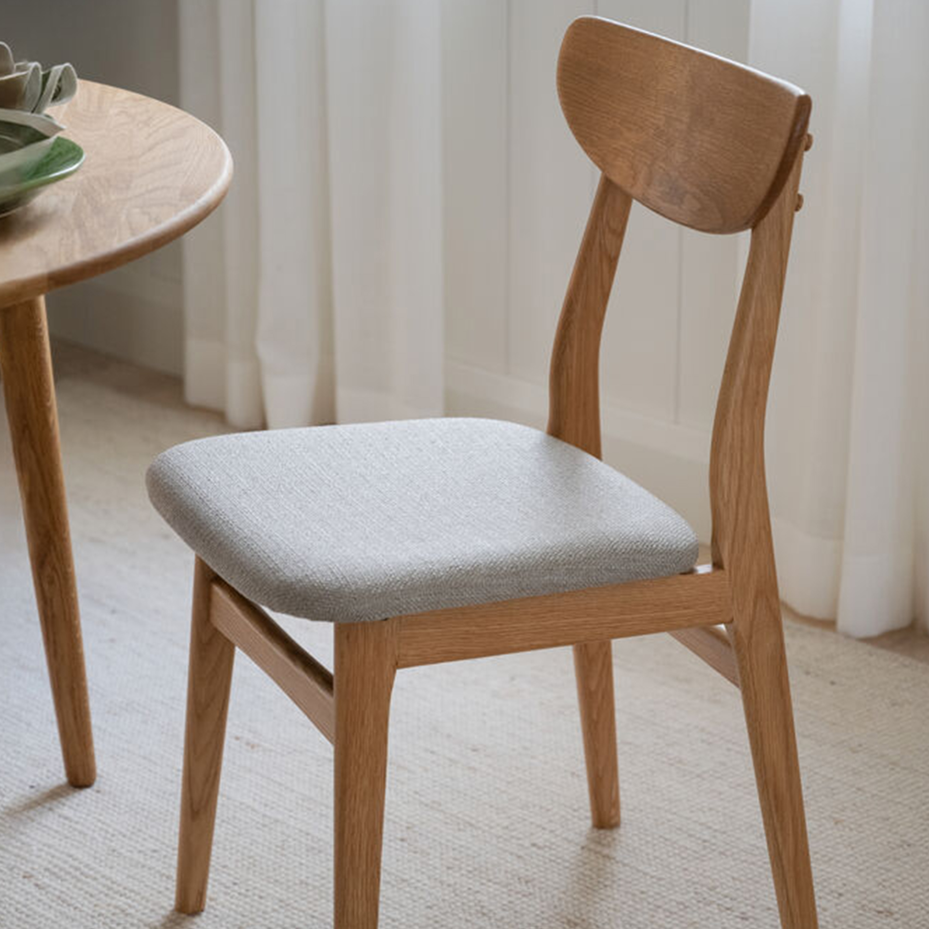 Rowico Home Rodham Matstol Ek/Gråbeige