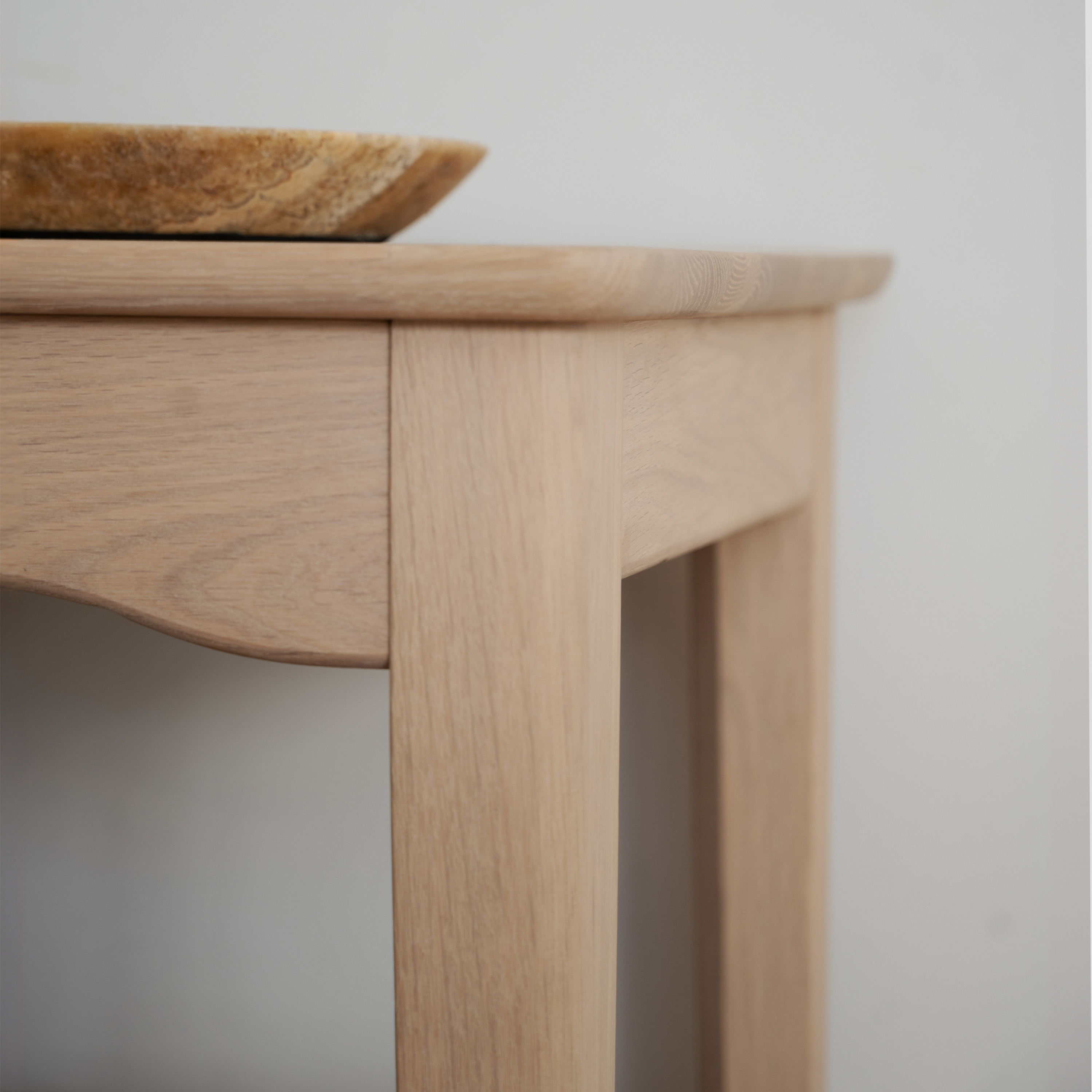 Rowico Home Markham Konsolbord Vitpigmenterad 140cm