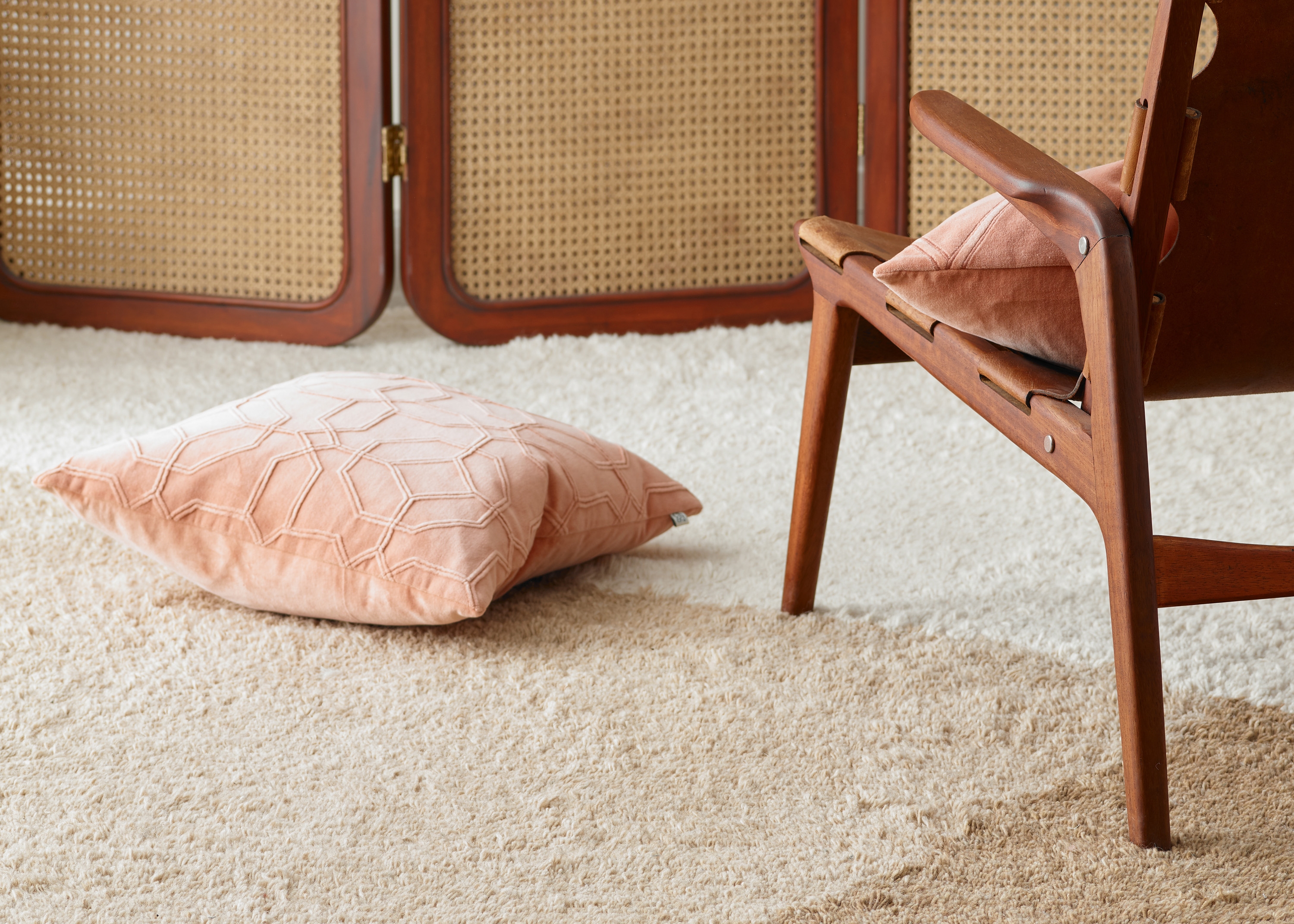 Chhatwal &amp; Jonsson Nandi Tyynynpäällinen Sametti Ruusu 50x50