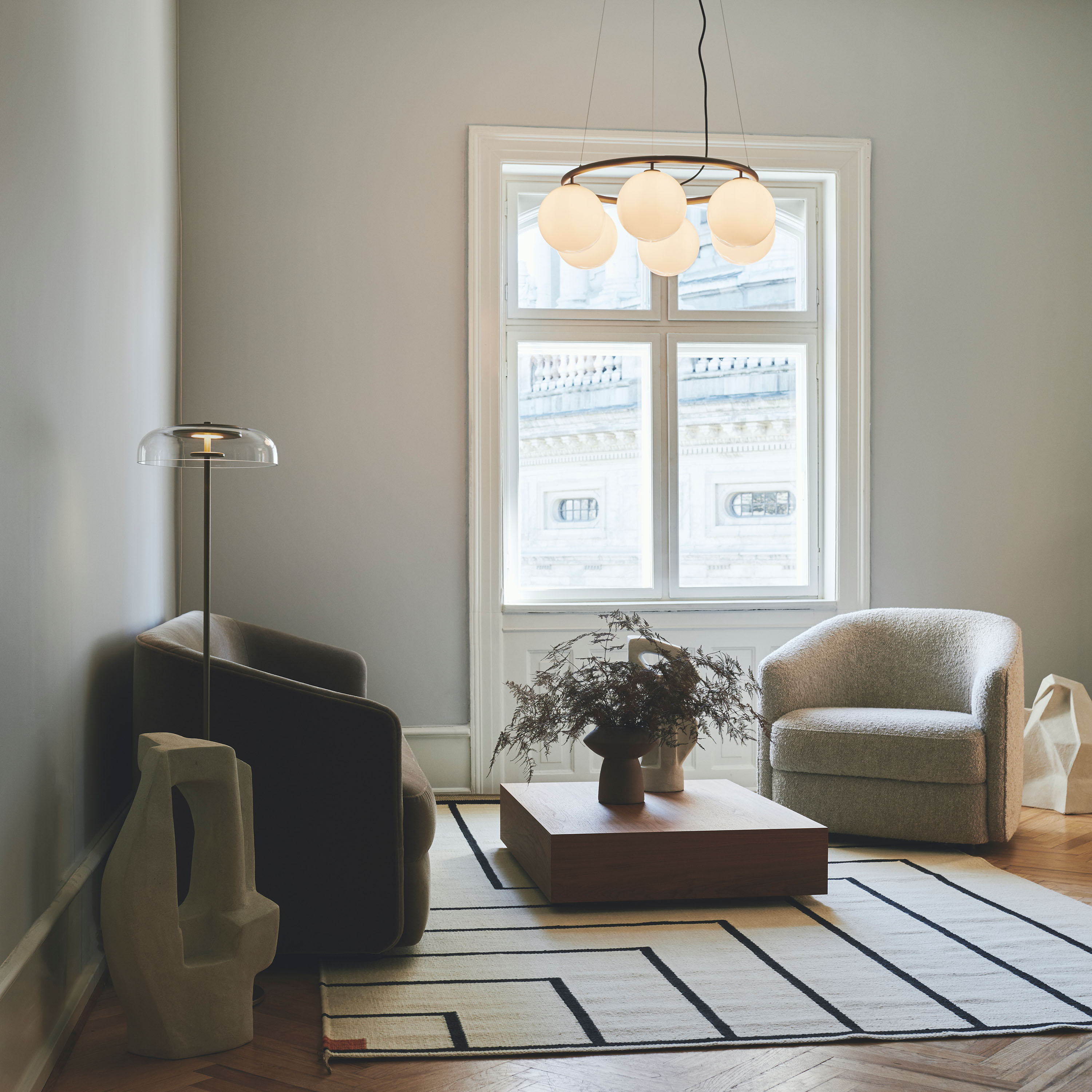 Nuura Miira 6 Circular Taklampa Dark Bronze/Opal Ø80