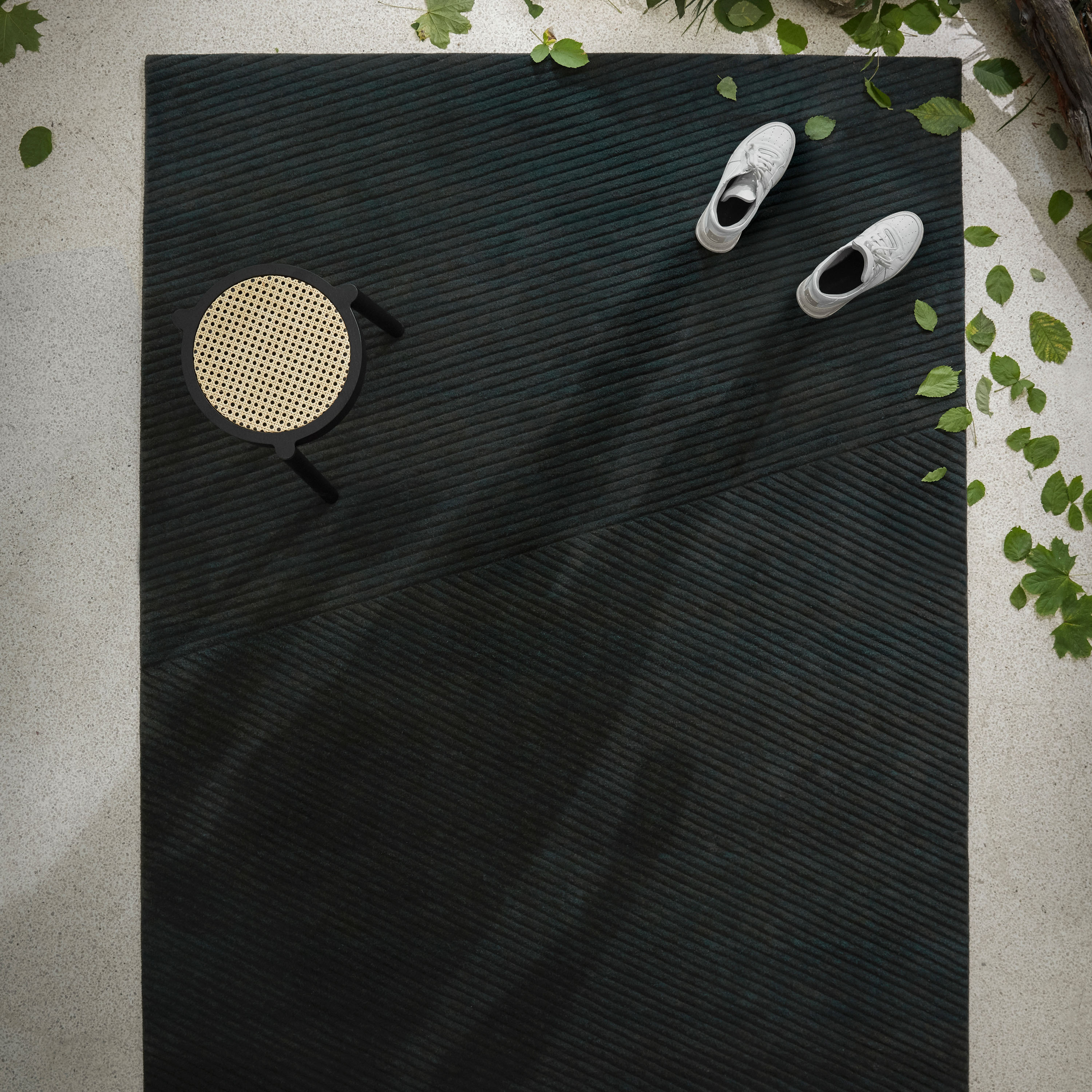 Northern Row Villamatto Dark Green Medium