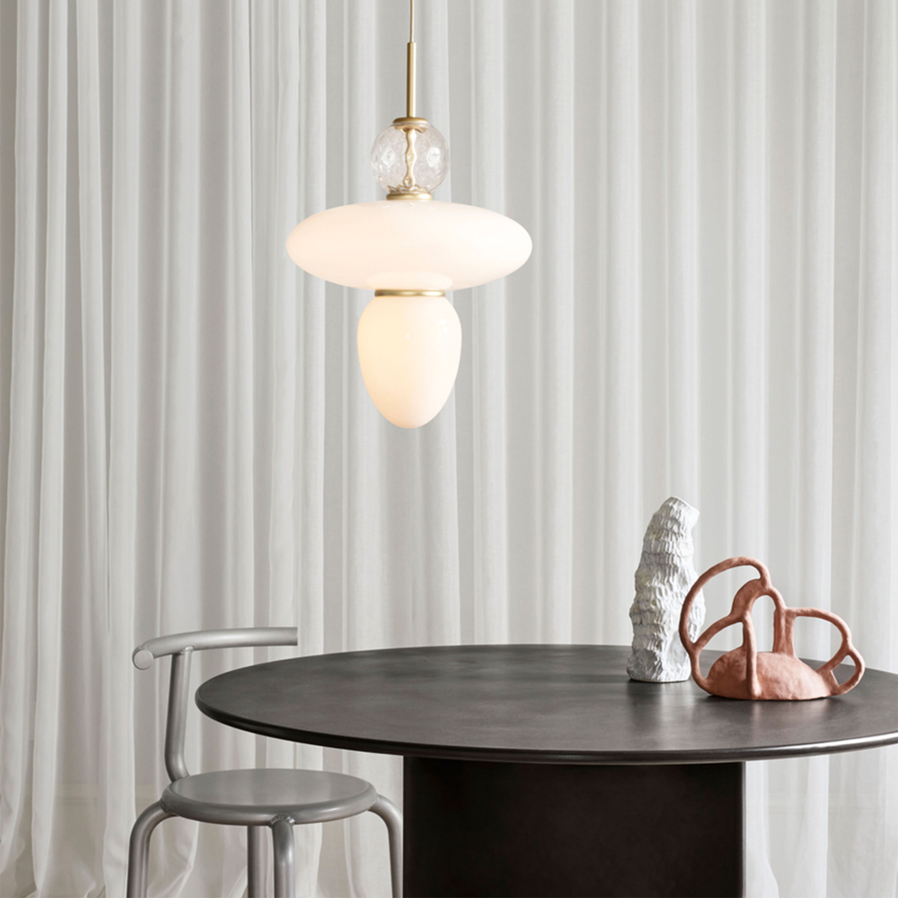 Nuura Rizzatto 43 Taklampa Satin Brass/Opal