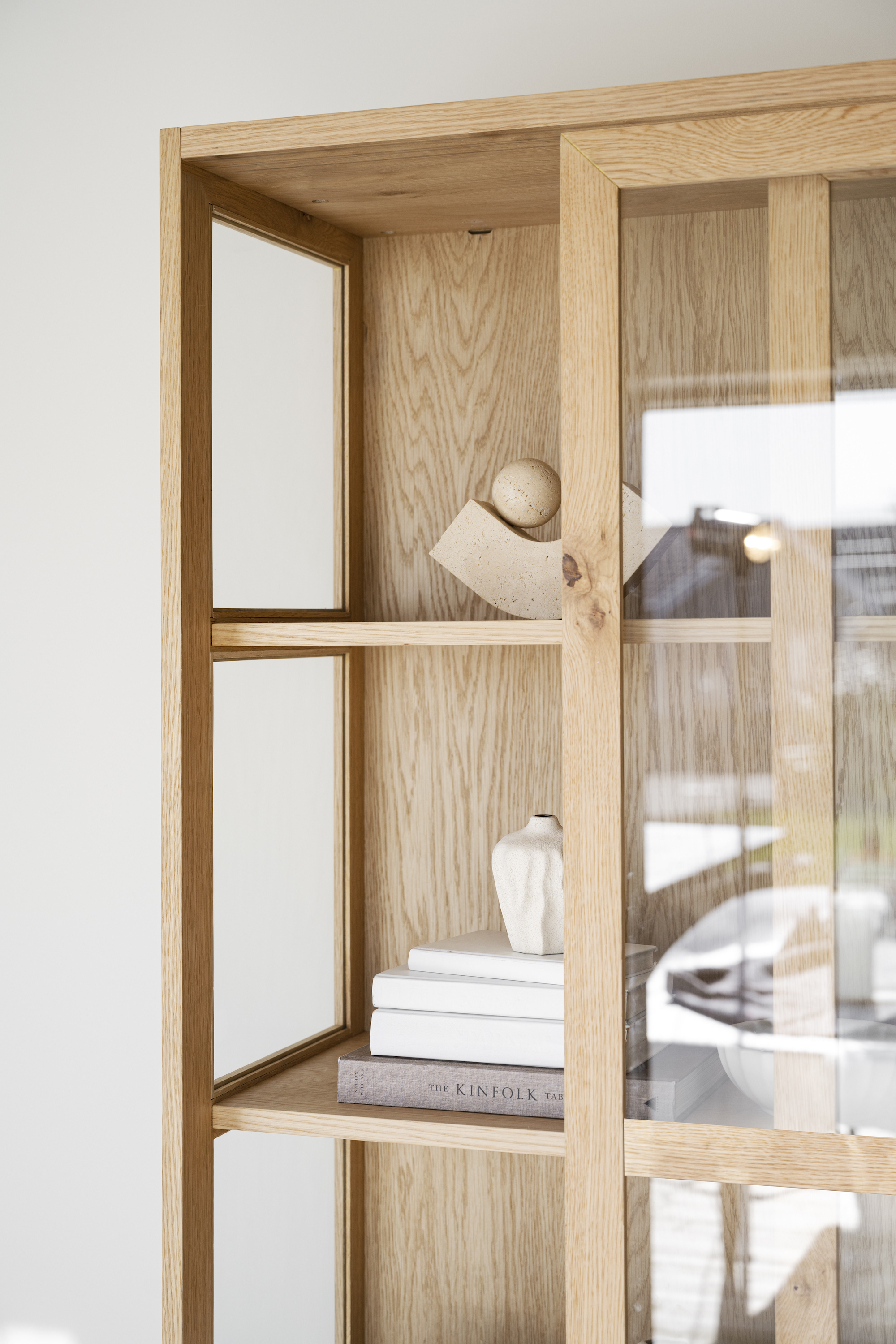 Rowico Home Hazelton Vitrinskåp Ek 203cm