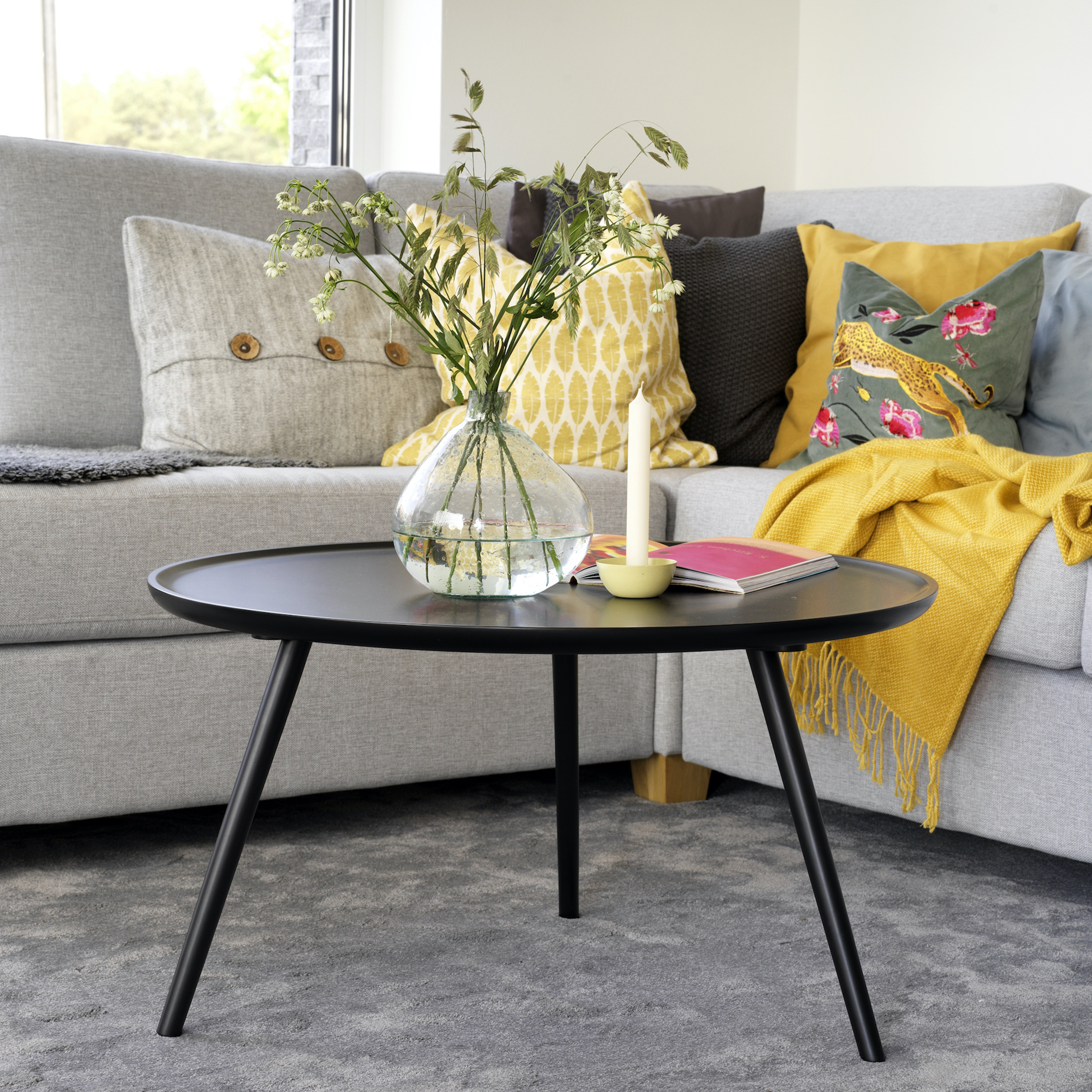 Rowico Home Daisy Soffbord Svart Ø80