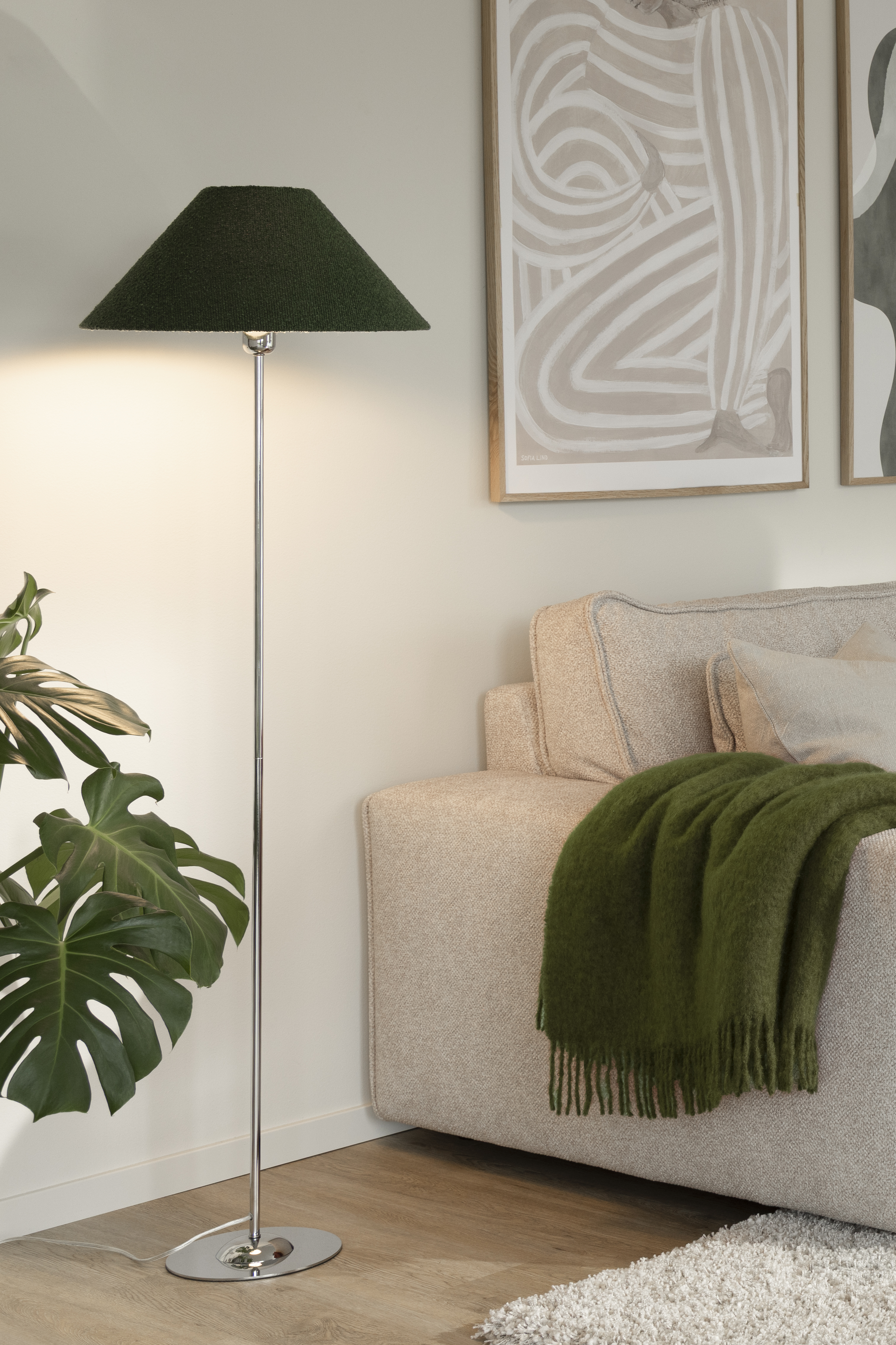 Globen Lighting Iris Lattiavalaisimen Jalusta Kromi