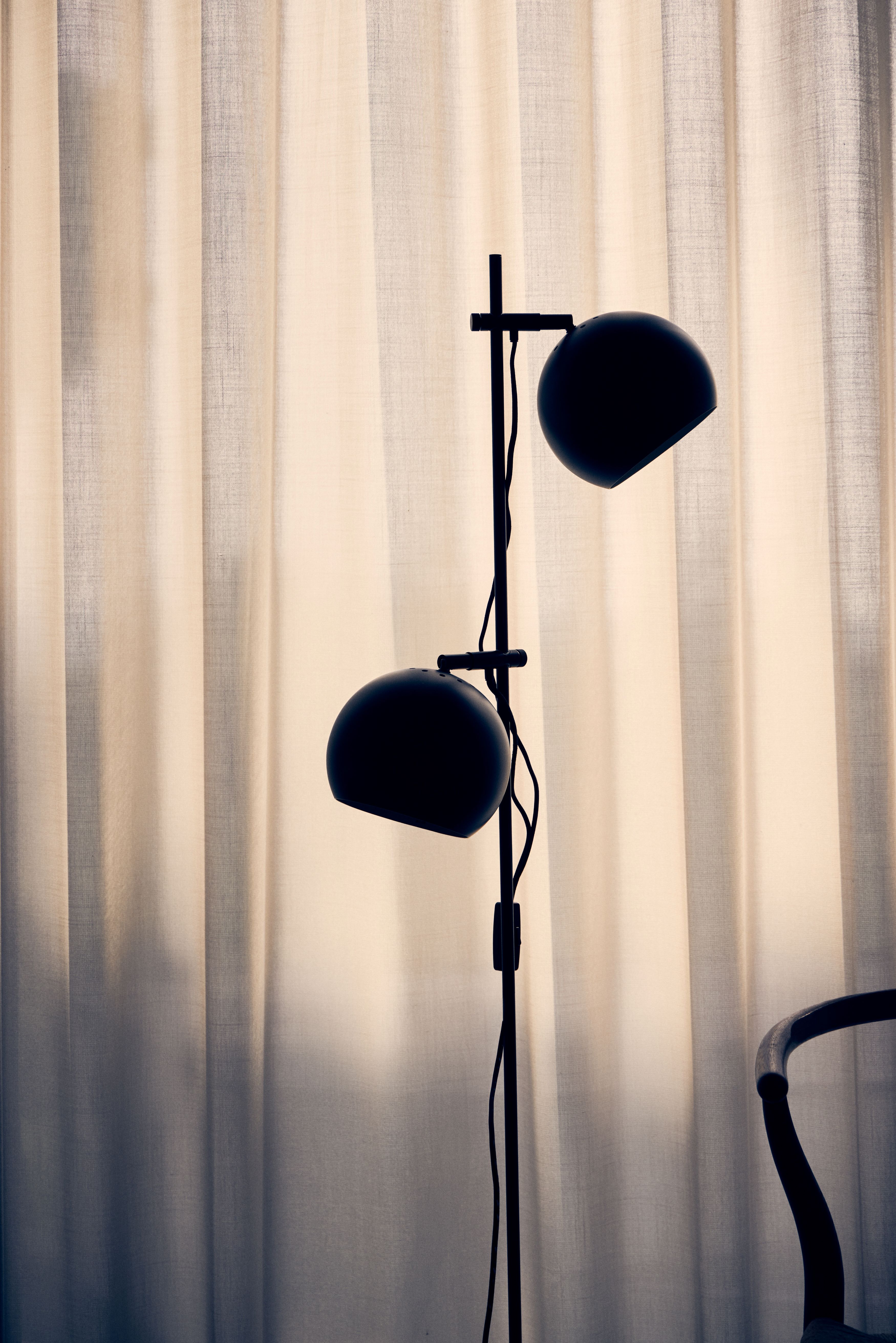 Frandsen Ball Double Golvlampa Matt Black 149cm