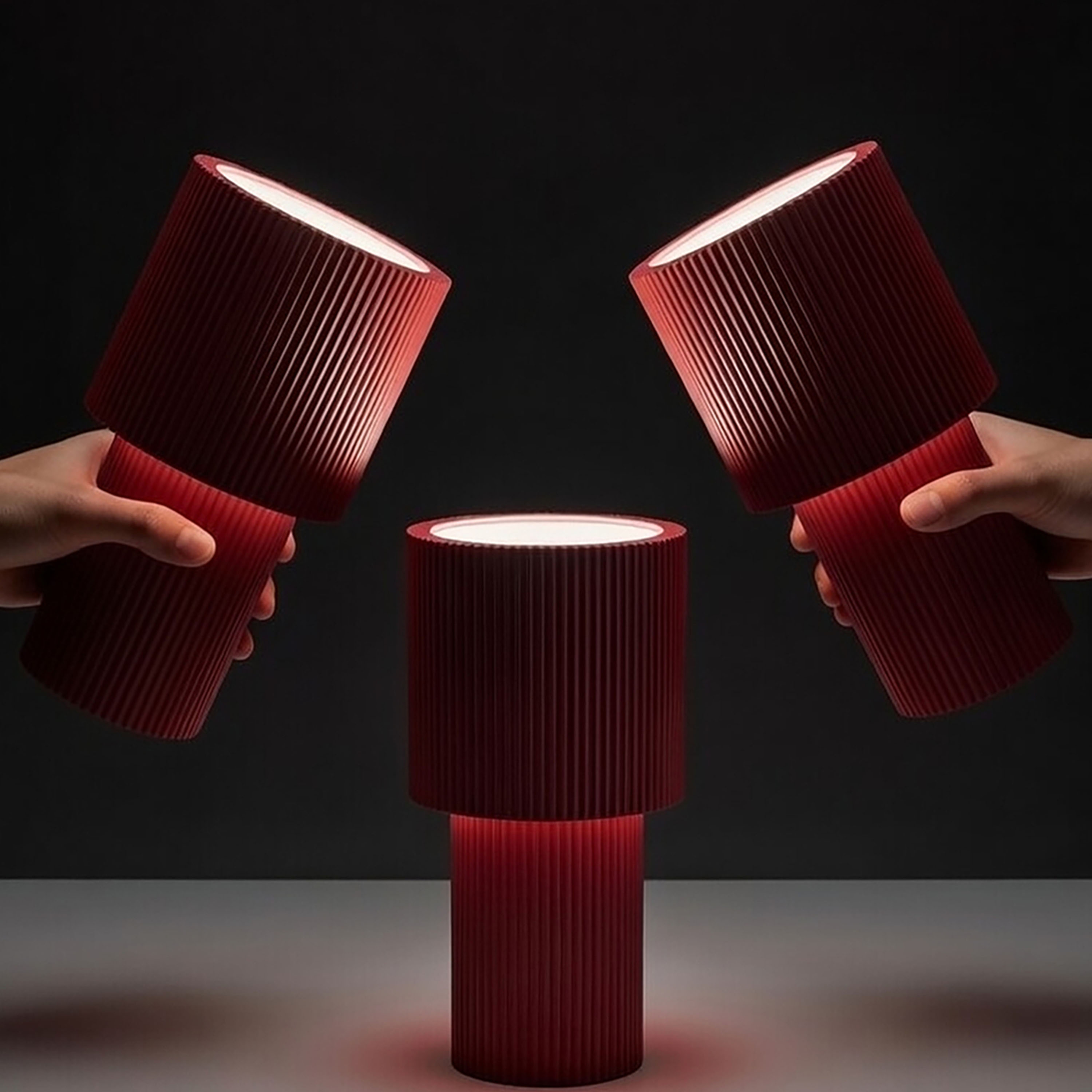 Herstal Iluma Tragbare Tischlampe Rot 22cm