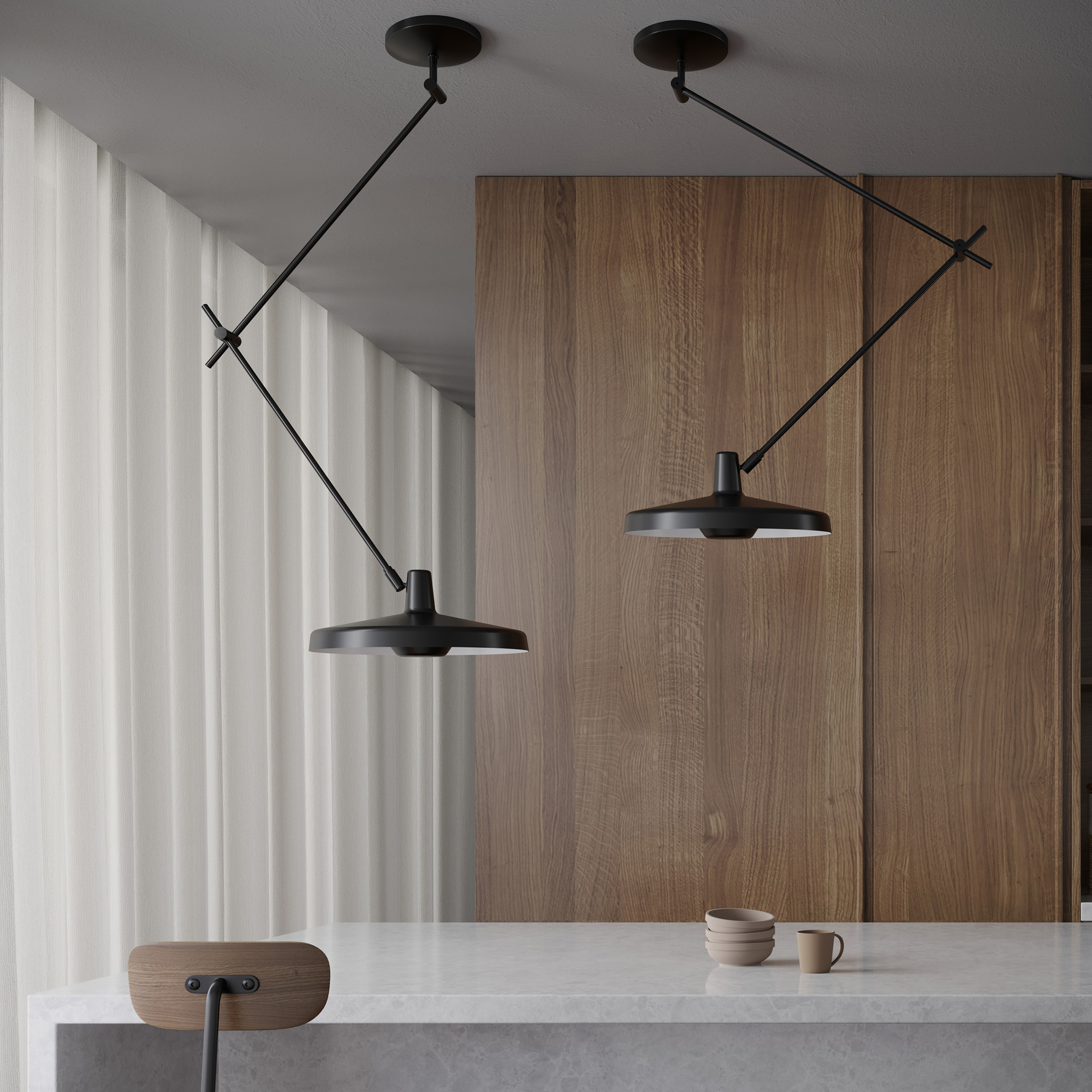 Grupa Arigato Kattovalaisin Black 45