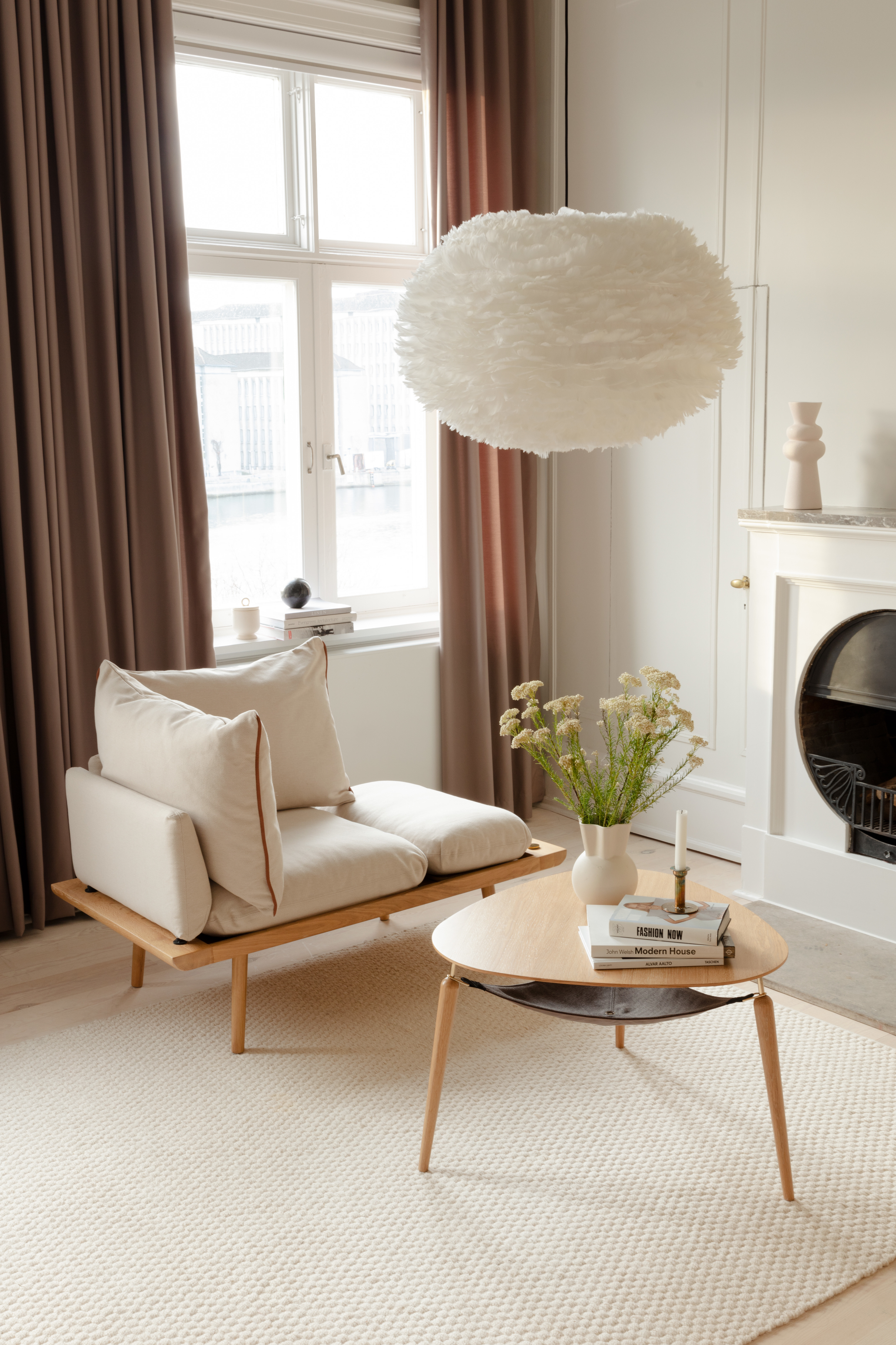 Umage Eos Fjäderlampa Vit XL