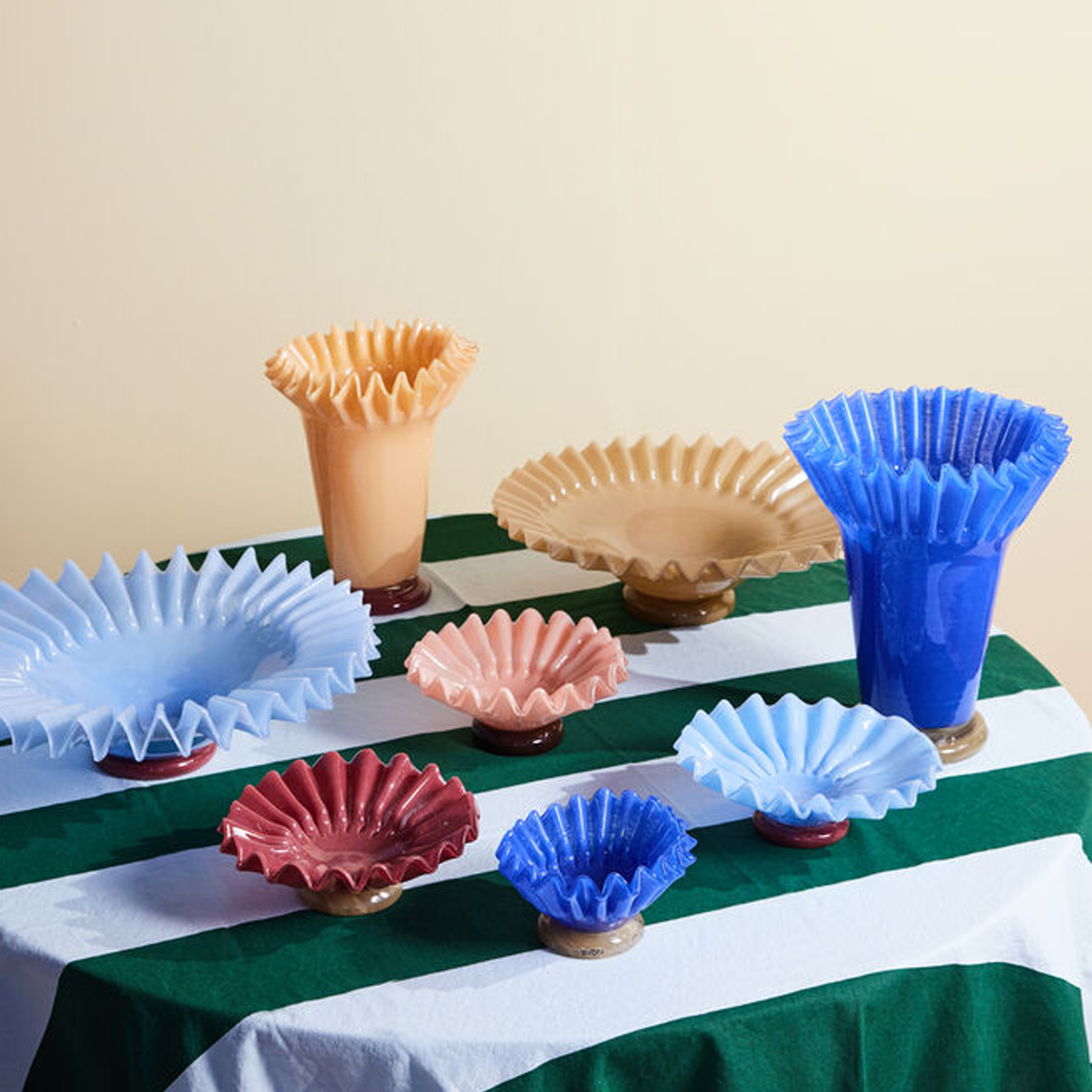 Byon Lori Skål Ljusblå/Vinröd M