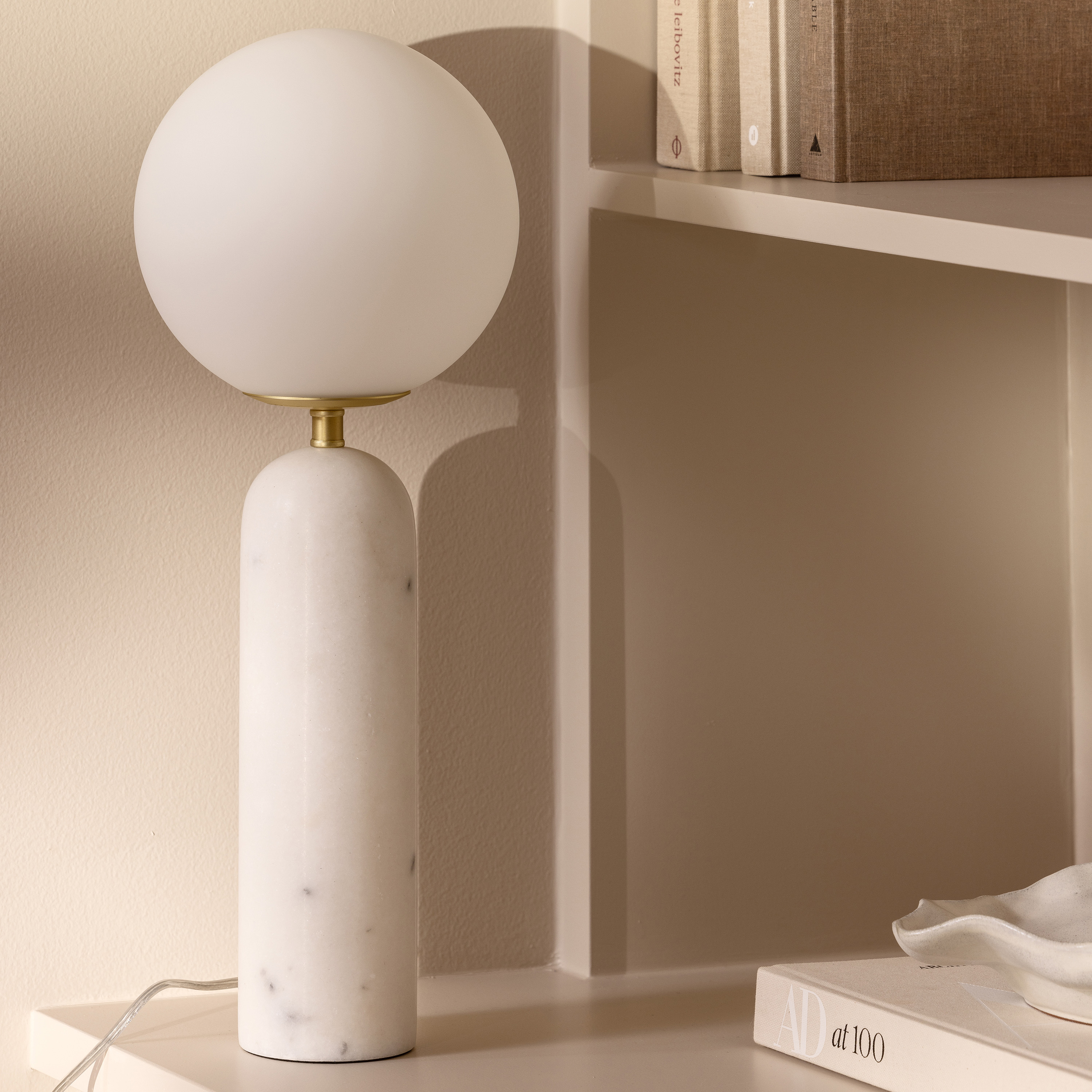 Globen Lighting Torrano Bordslampa Vit