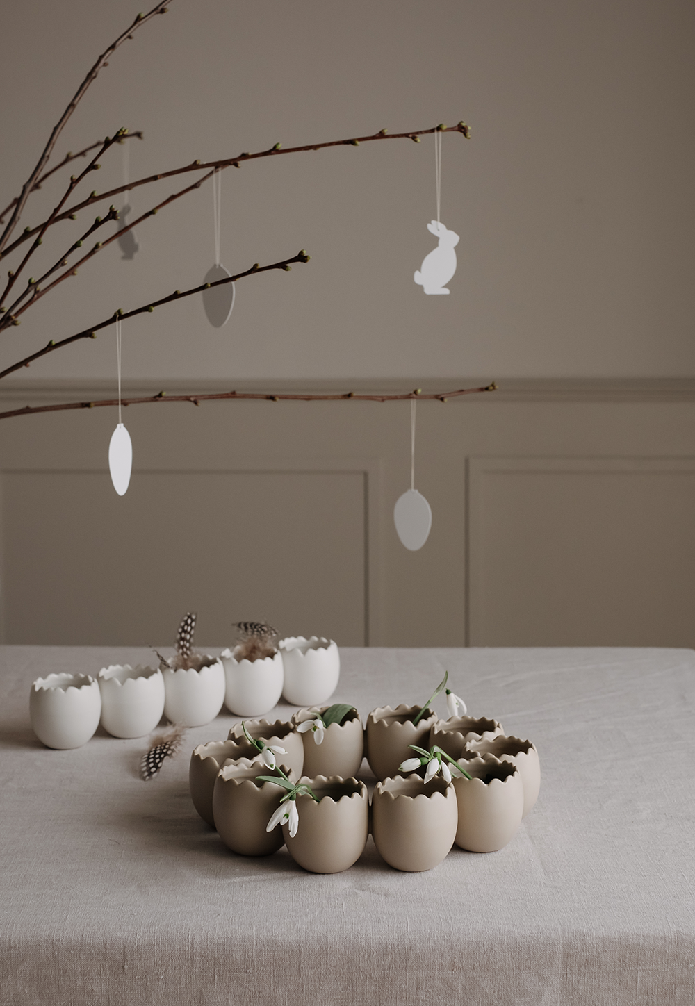 Cooee Design Easter Line Dekoration White