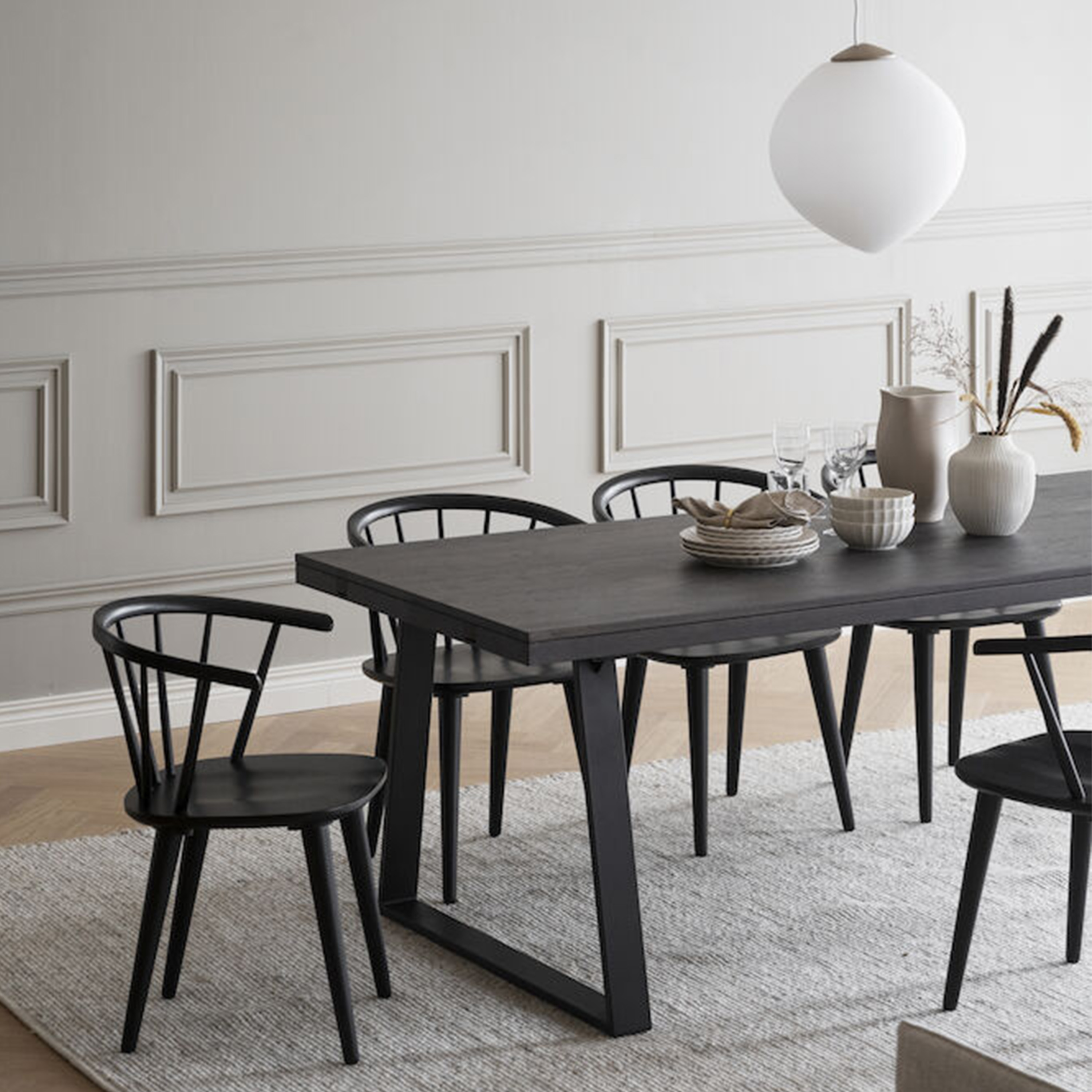 Rowico Home Carmen Matstol Svart