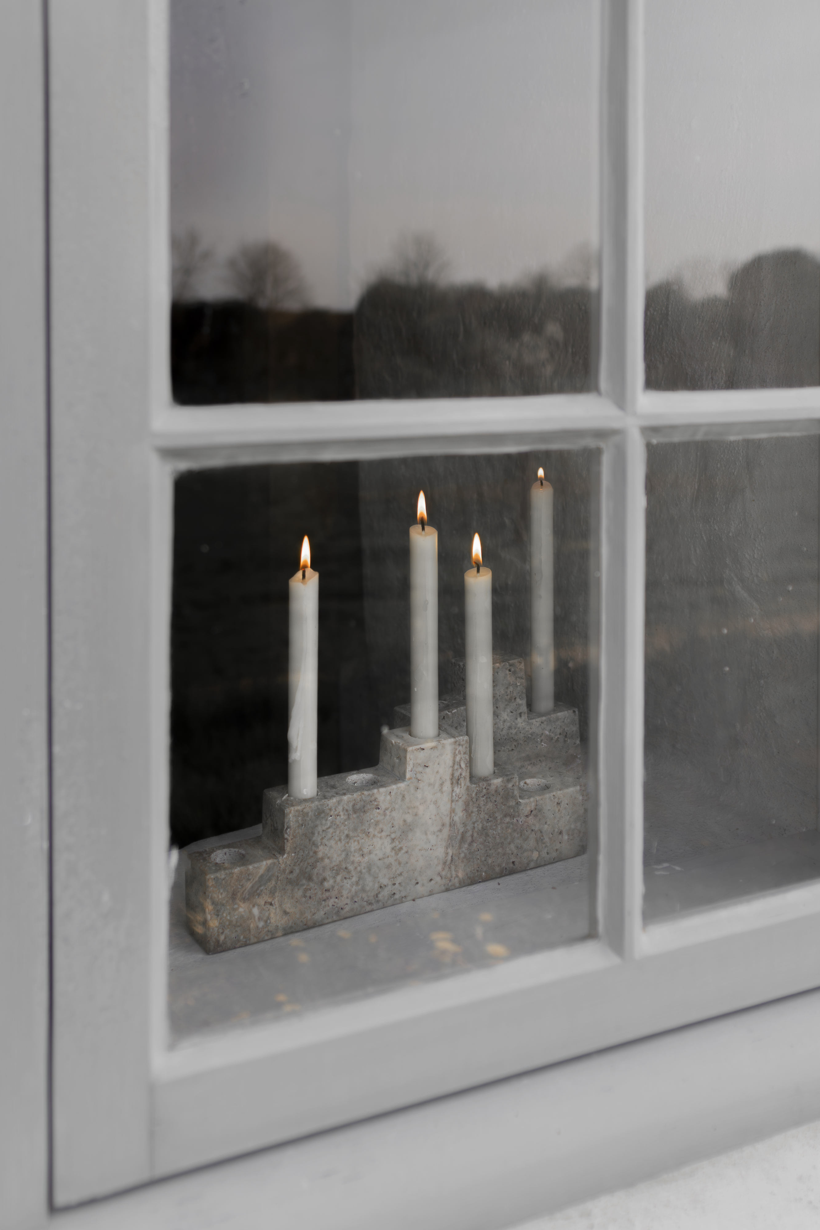 Mette Ditmer Step Six Kerzenhalter Travertin Kreide