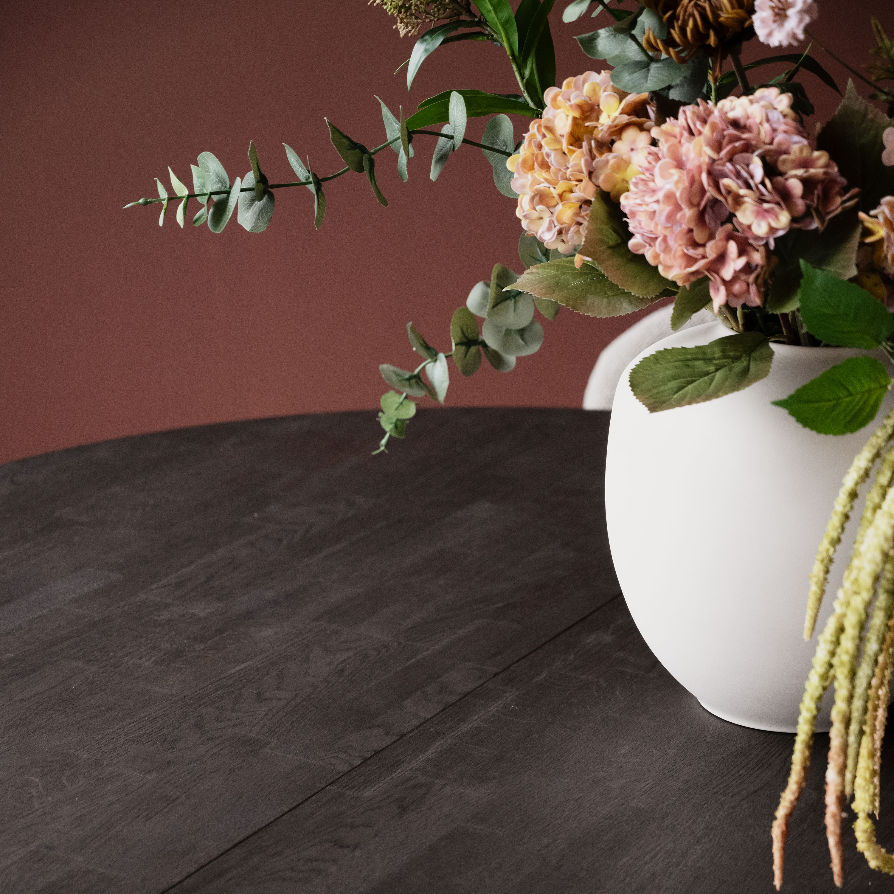 Rowico Home Clapperton Matbord Brun Ø140