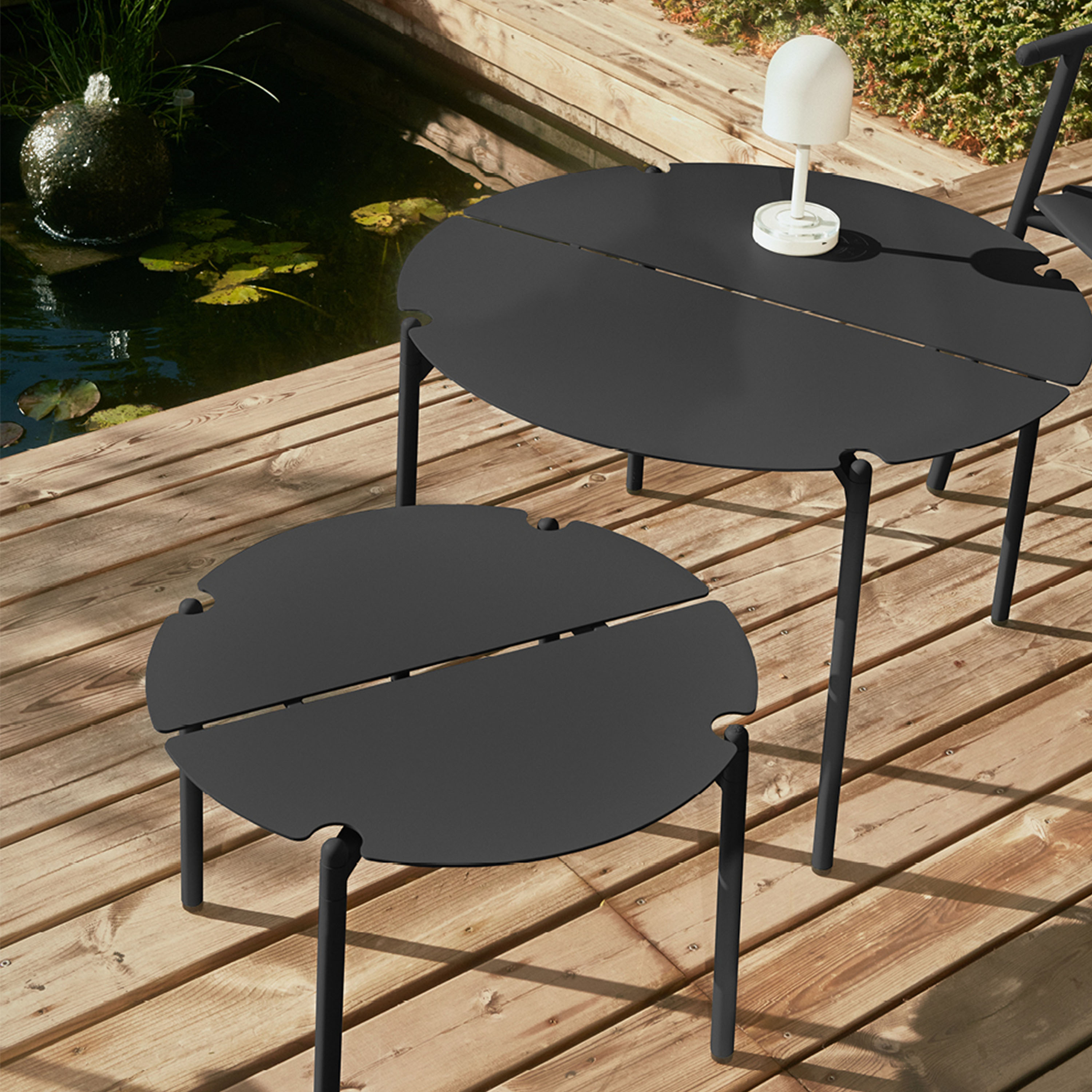 AYTM Novo Soffbord Black Ø50