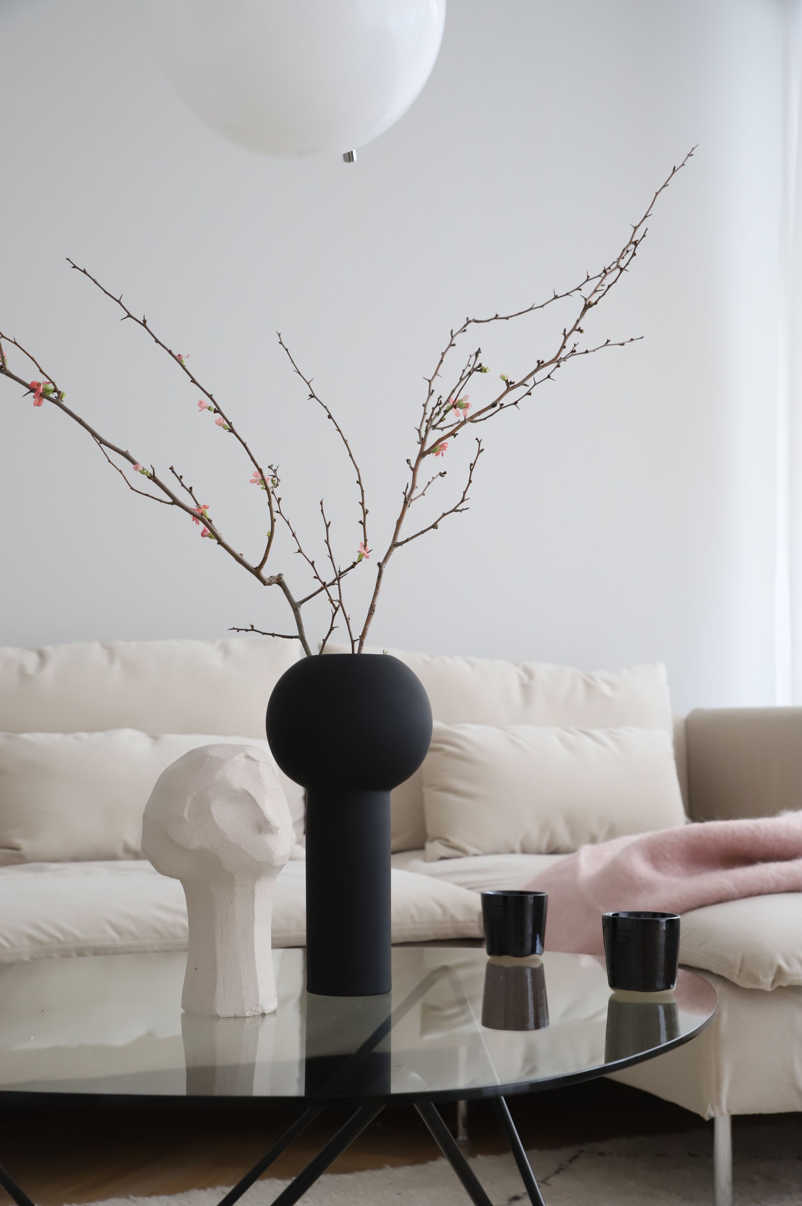 Cooee Design Pillar Maljakko Musta 32cm