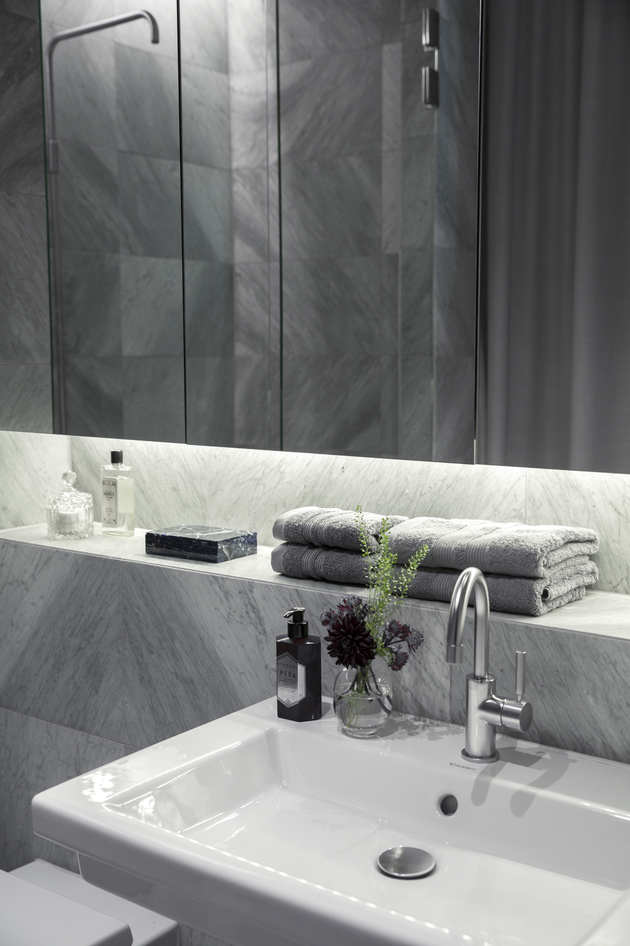 Mille Notti Fontana Handtuch BIO Grau 100x150