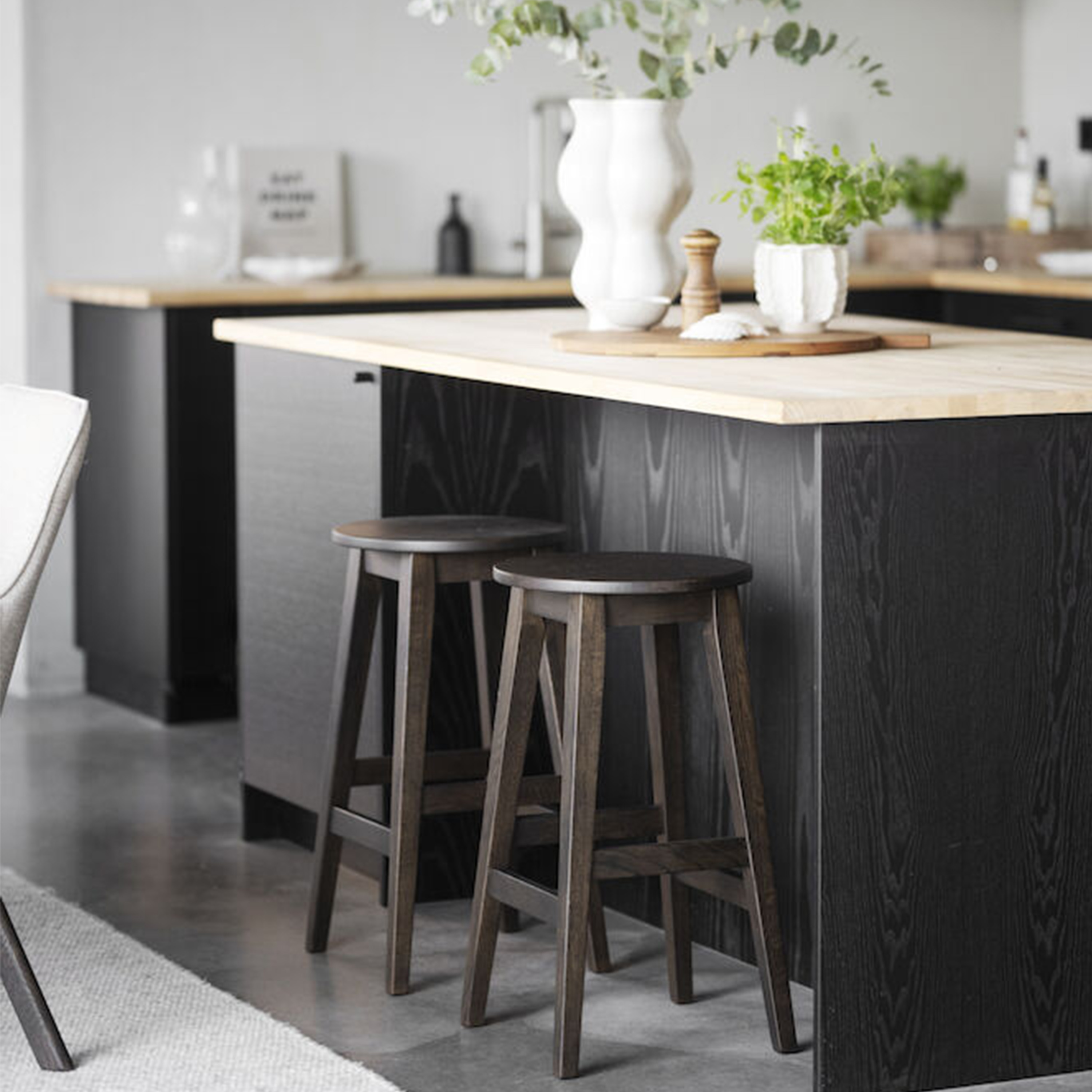 Rowico Home Austin Barstol Brun Ek