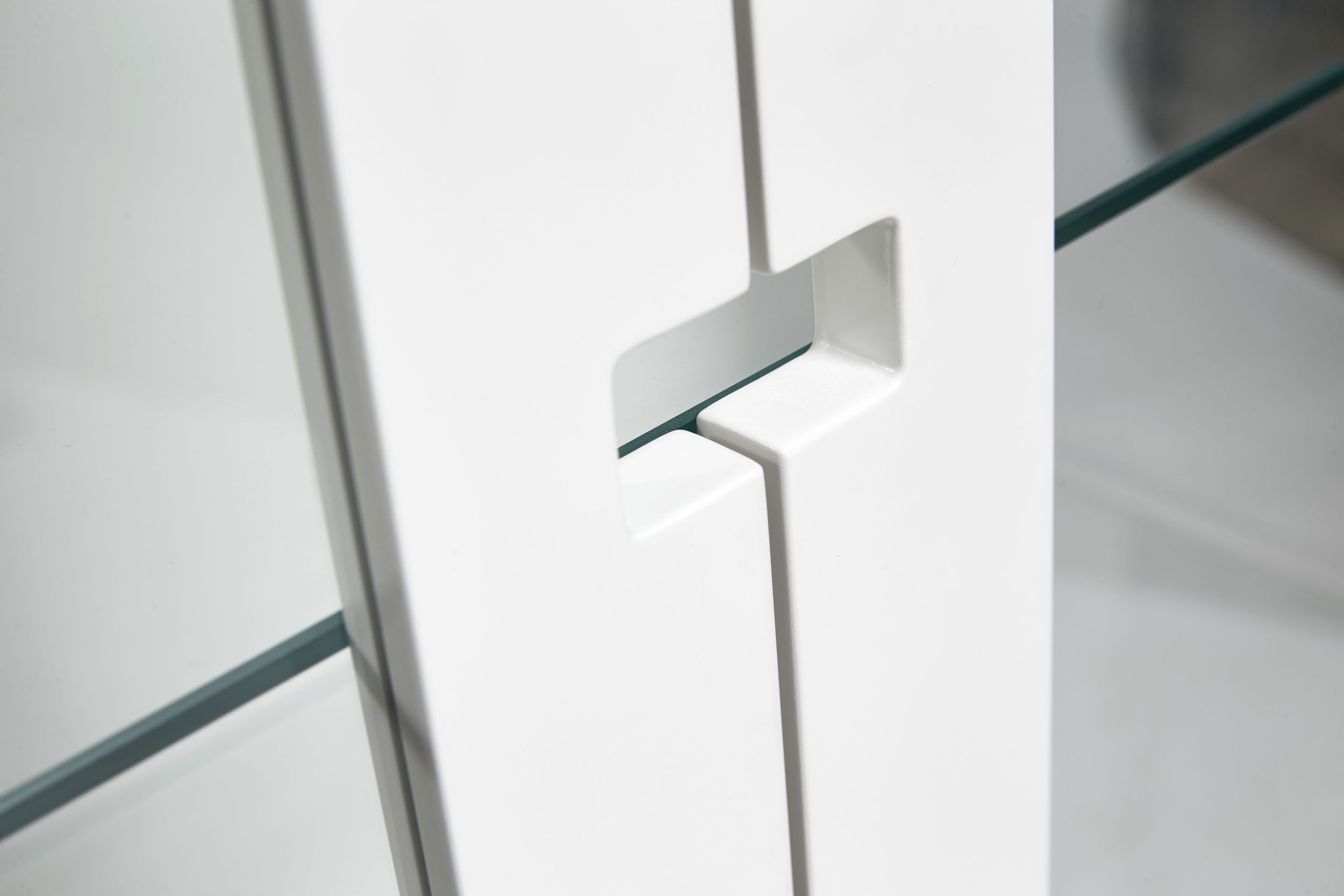 Mavis Falsterbo Vitrinskåp Vit 150cm