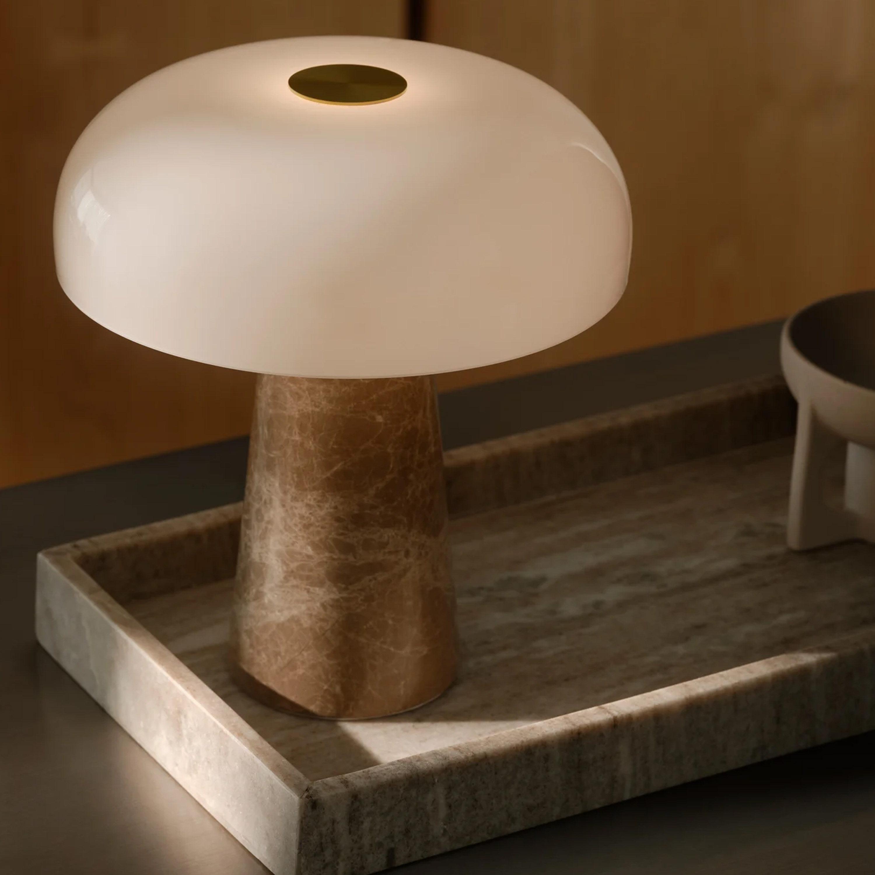 Design For The People Glossy Mini Tischlampe Beige 24cm