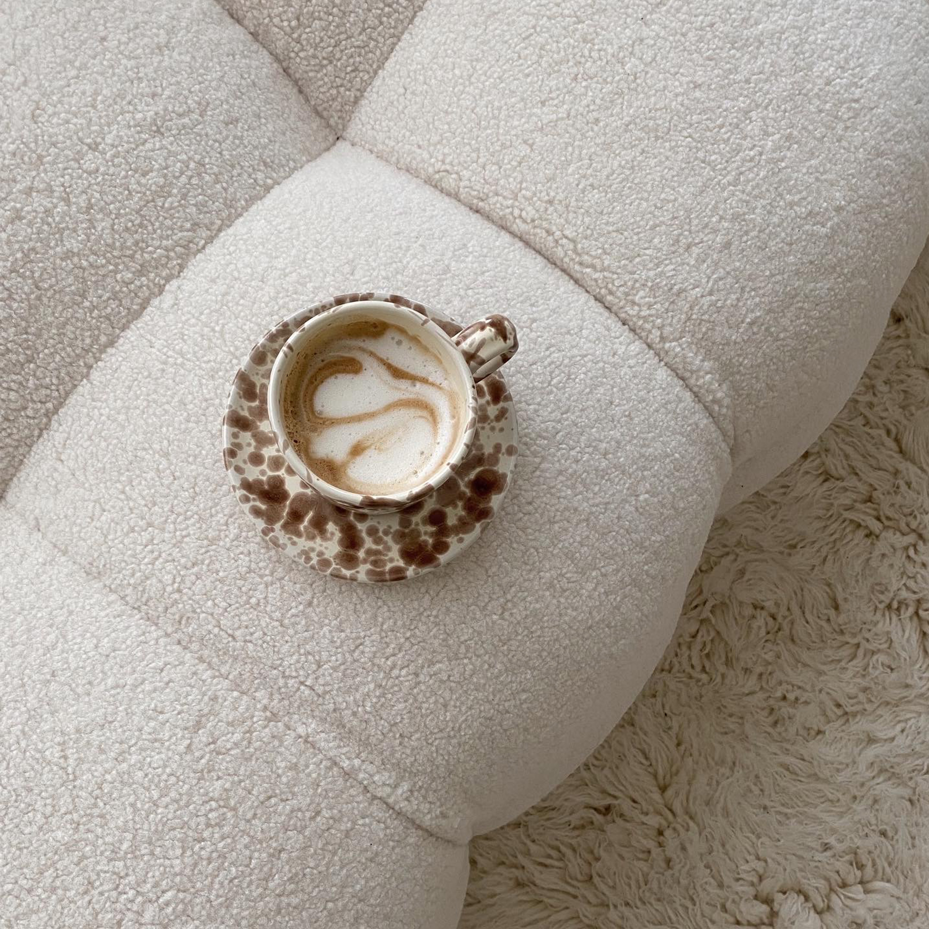 Sleepo Collection Billie 2-sits Soffa Creme Teddy