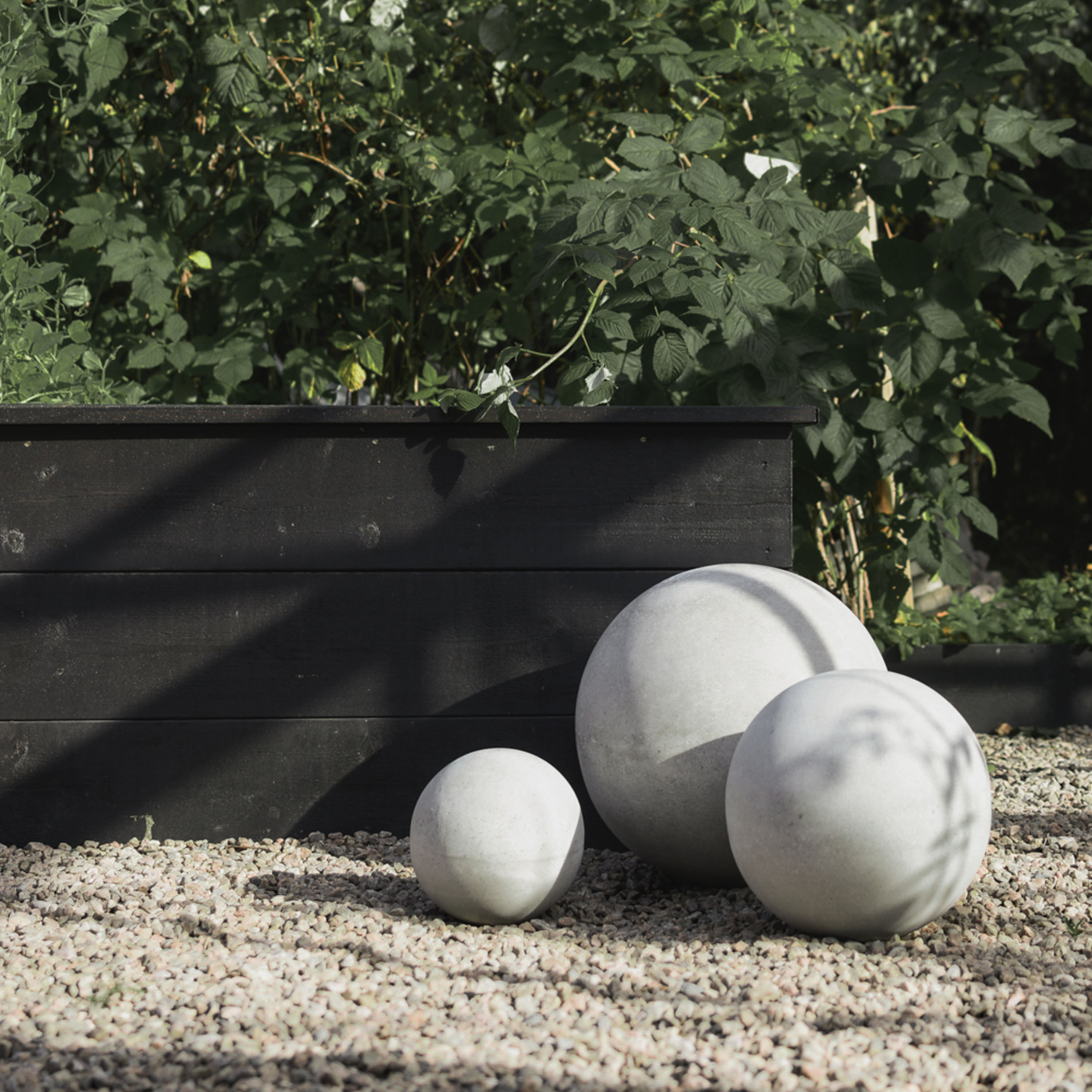 DBKD Garden Concrete Dekorasjon Stor