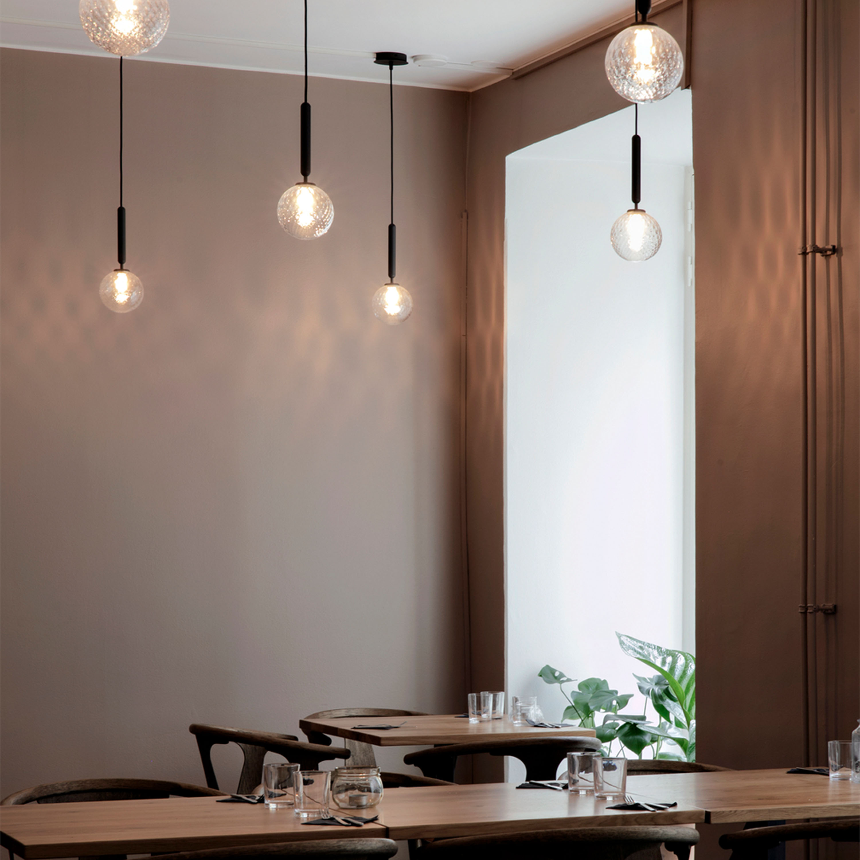 Nuura Miira 1 Taklampa Rock Grey/Optic Clear