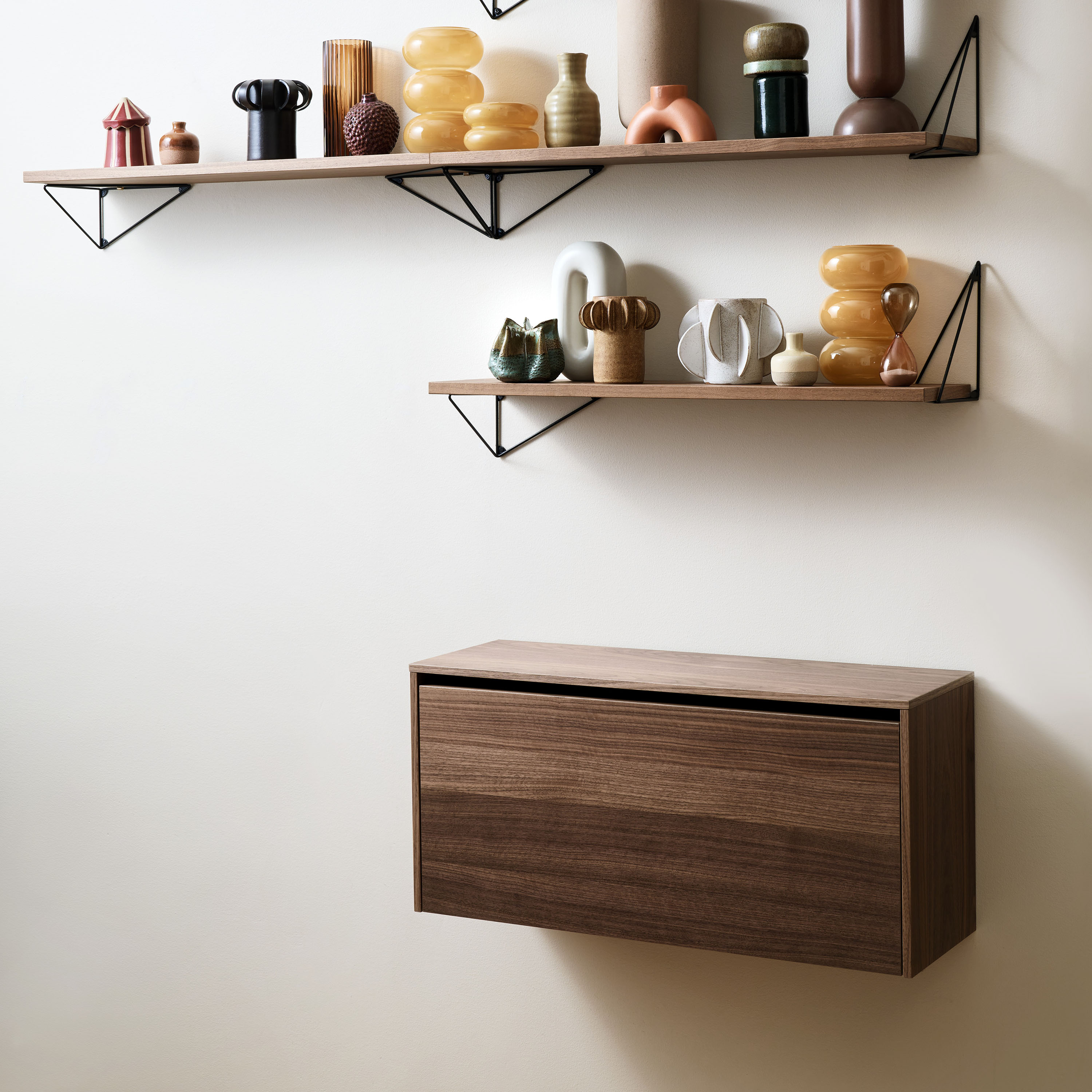 Maze Pythagoras Wandschrank Walnuss 27x80