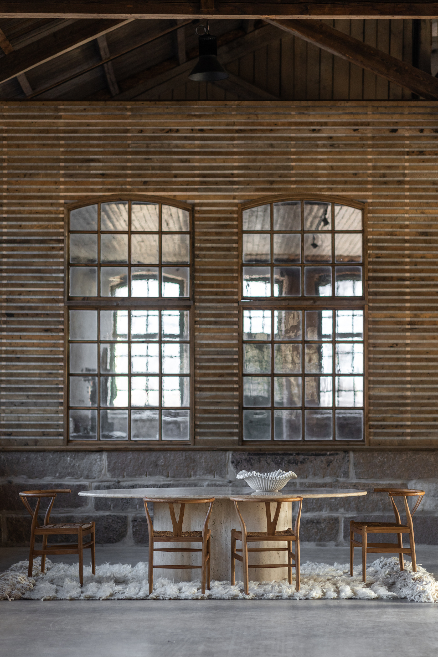Jakobsdals Alaia Matbord Travertin Beige 240cm