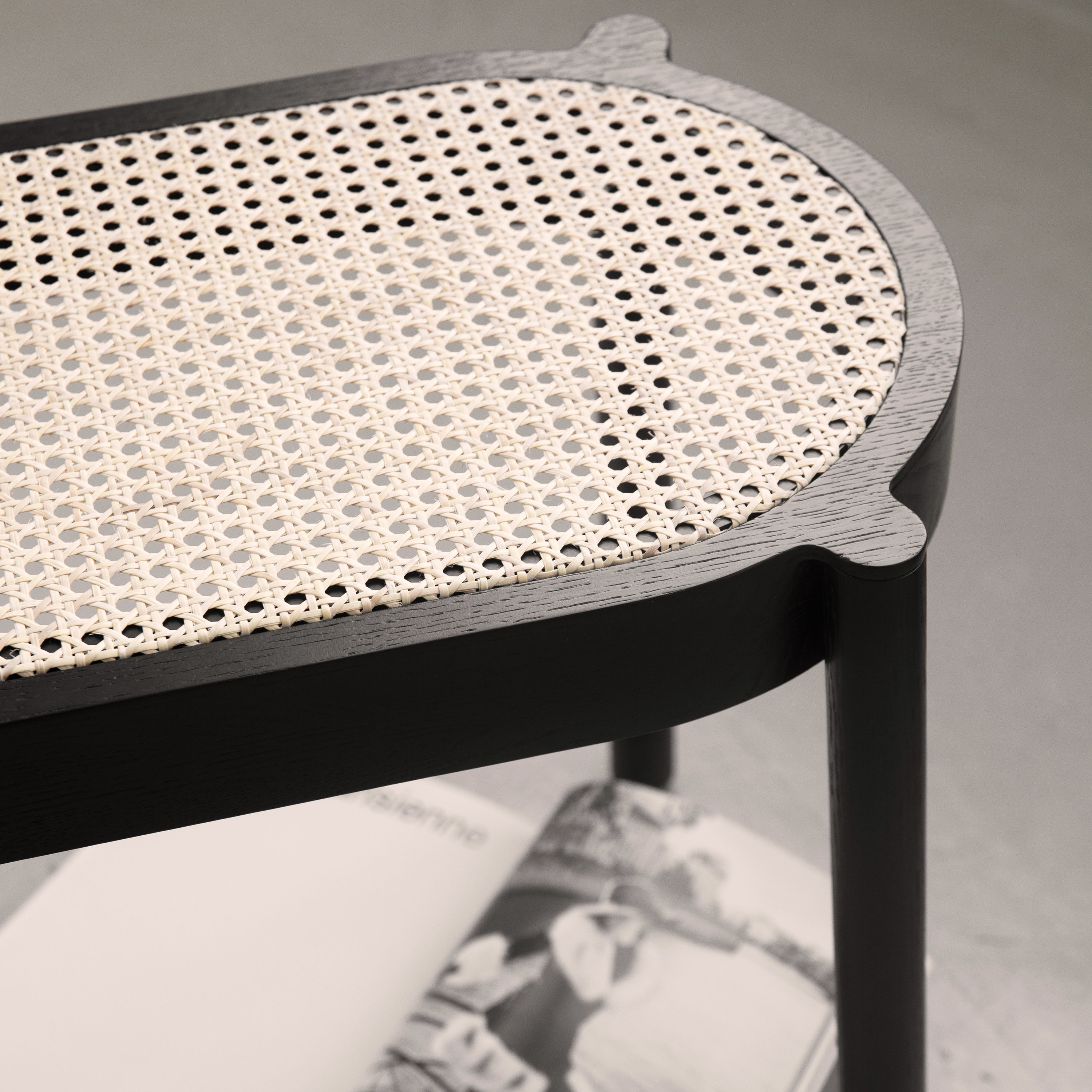 Northern Pal Bank Black Painted Oak/Light Mesh 80cm