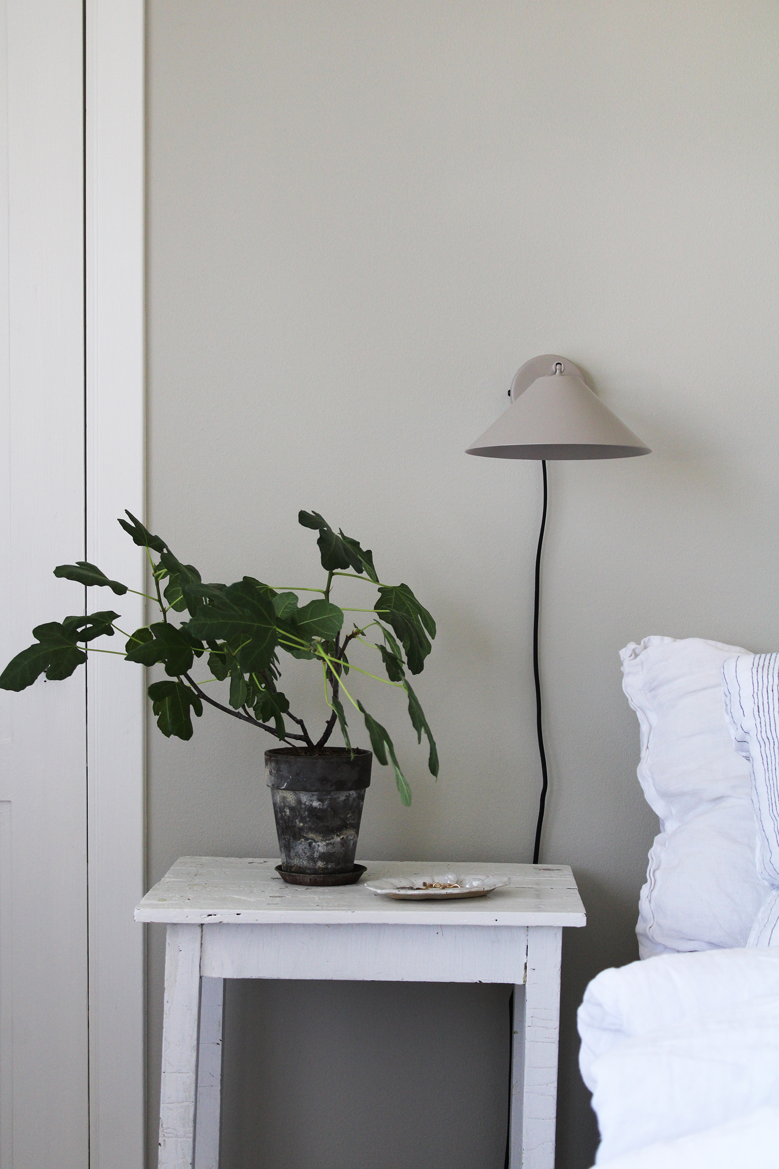 Globen Lighting Cannes Vägglampa Mud 20